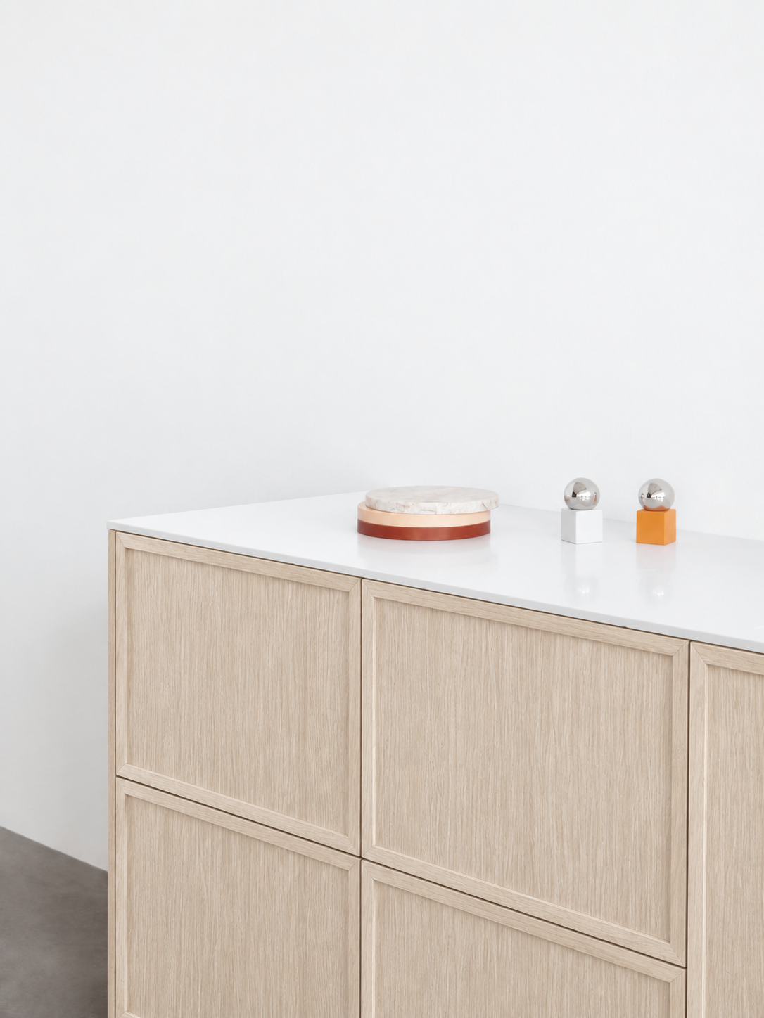 Warm beige woodgrain kitchen cabinetry-2.png