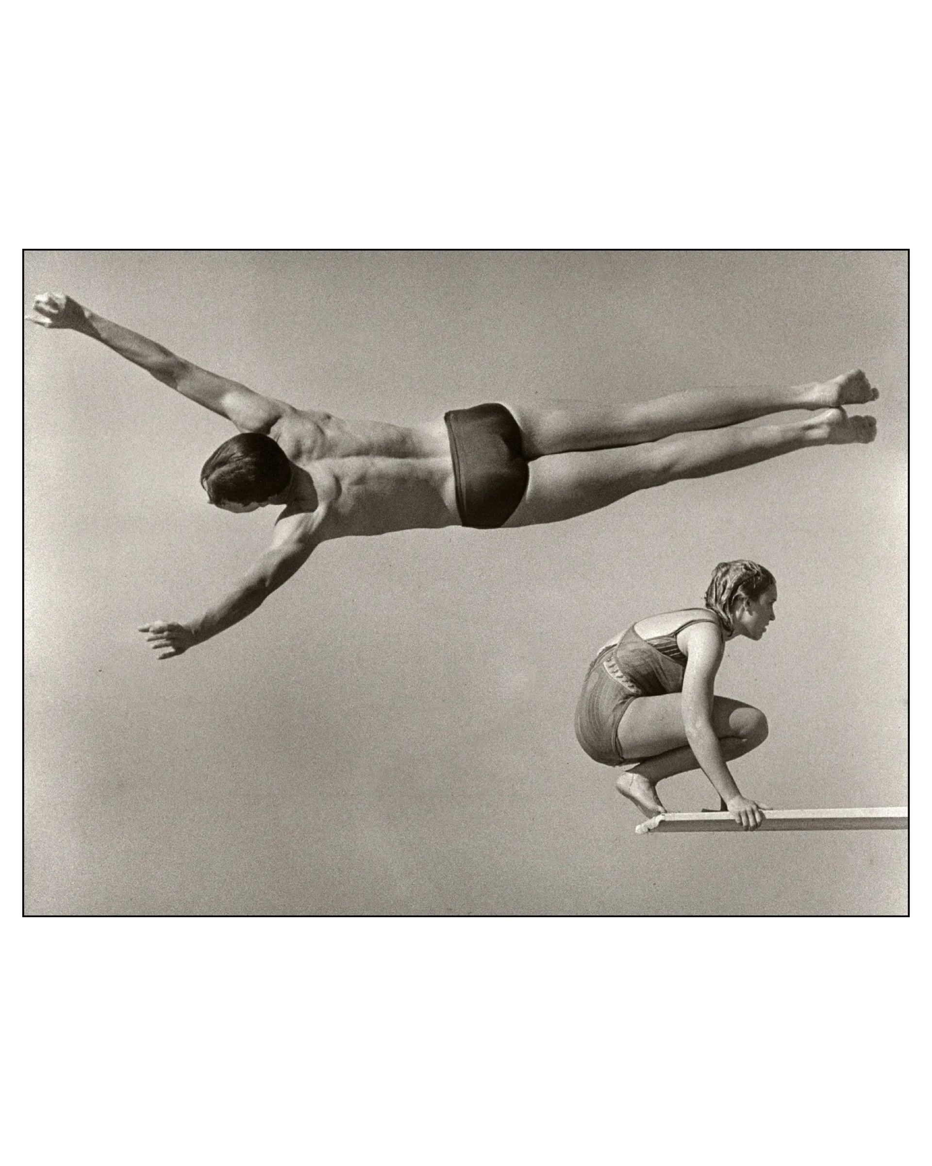 Divers, Pleasanton, CA, 1986 © Saul Bromberger & Sandra Hoover