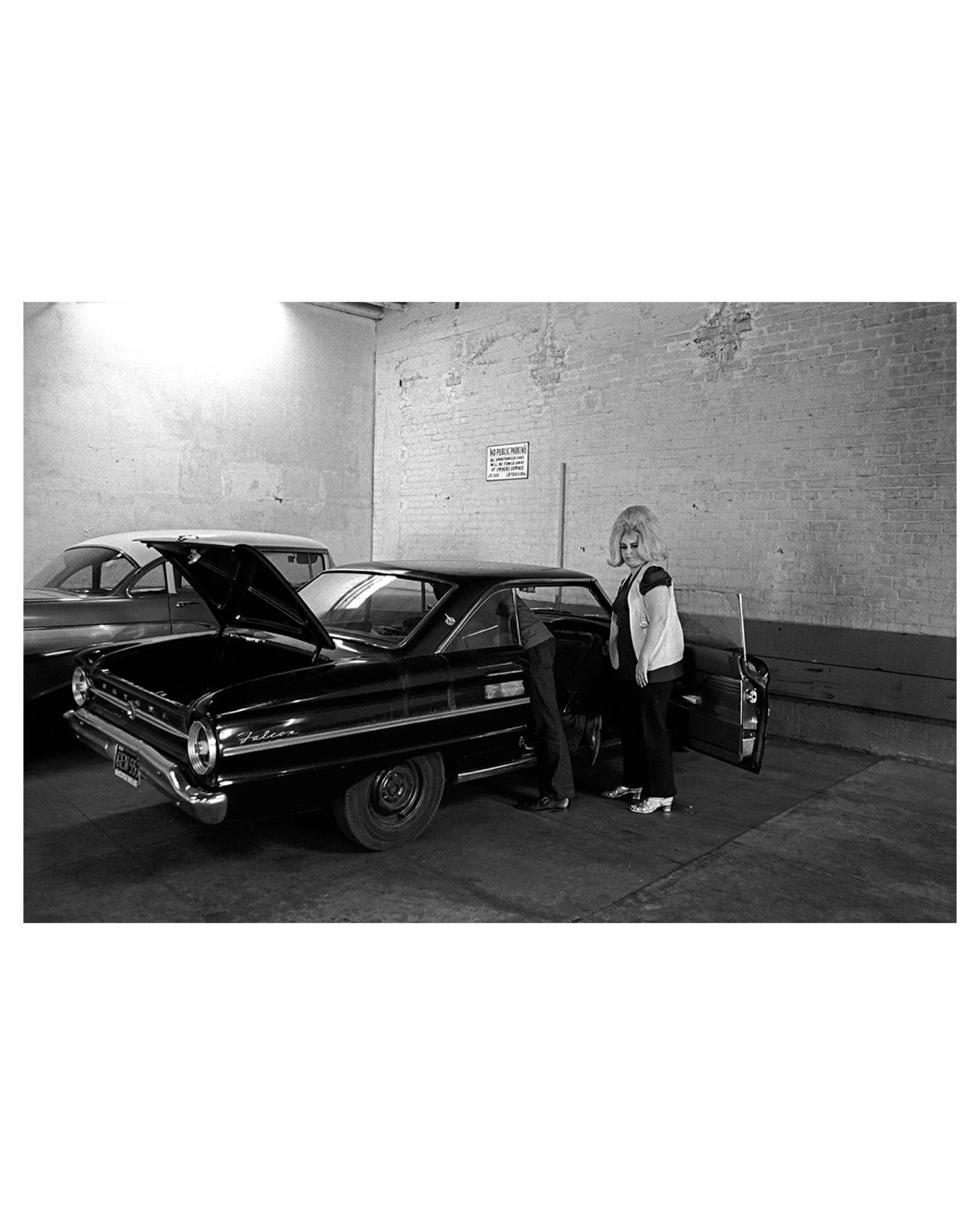 Hair Bubble, Ocean Park, California, 1973 © Robert von Sternberg