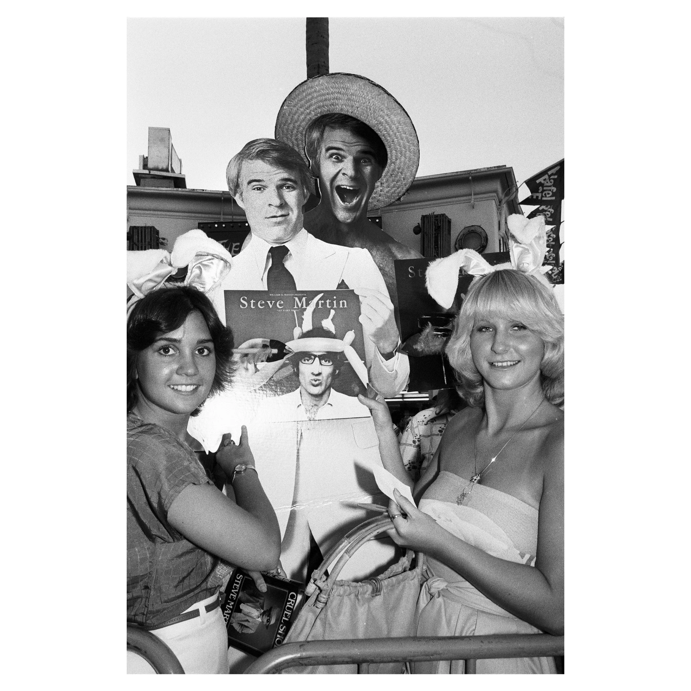 Steve Martin Fans at World Premiere of the Trailer of Steve Martin in The Jerk, Village Theater, Westwood, California, July 2, 1979 © Jim Frank