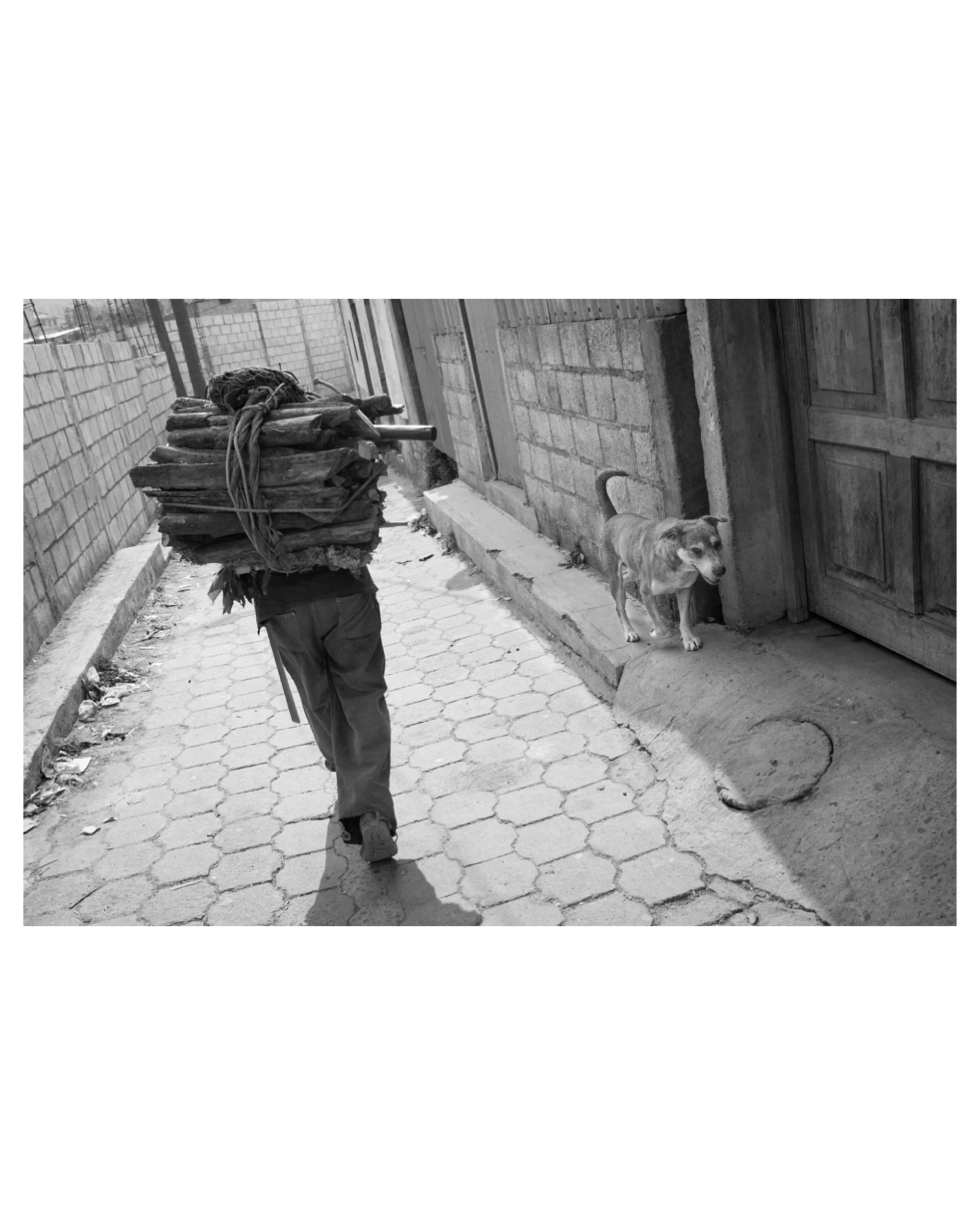 Santa Maria de Jesus I, Guatemala, 2009 © Michael Hintlian