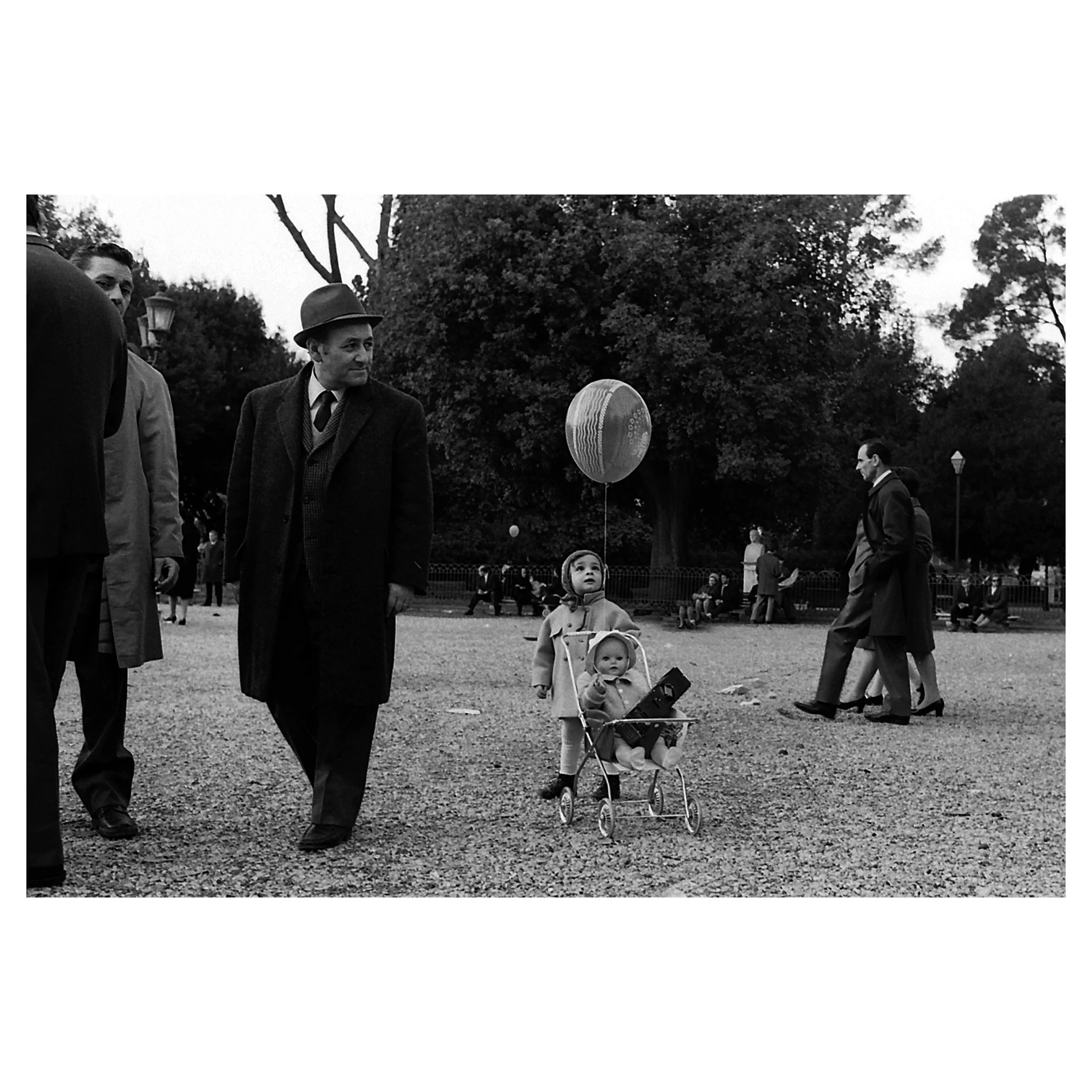 Girl looking at balloon, Rome, 1966 © Michael Ansell