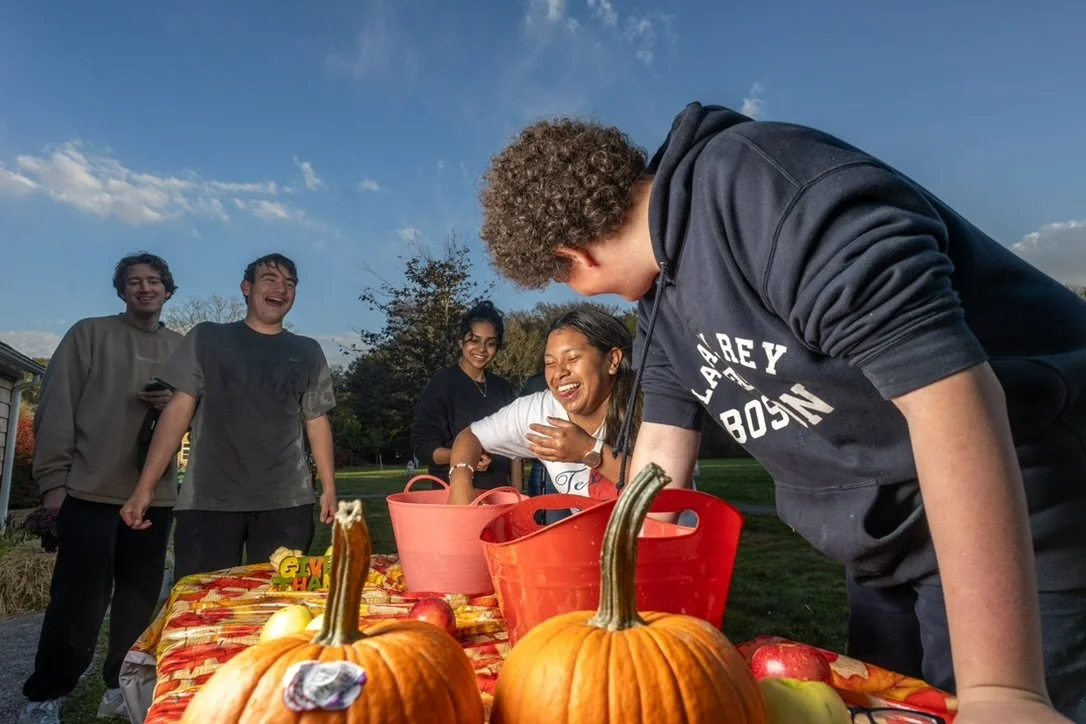 Fall Fest memories have us counting down the days until the new school year begins. 🍂🎉 Let&rsquo;s make this year even more unforgettable. 💫 We&rsquo;re already dreaming of crisp air, cozy flannels, and autumnal treats. 🍎🍁

#FallFest #Middlebrid