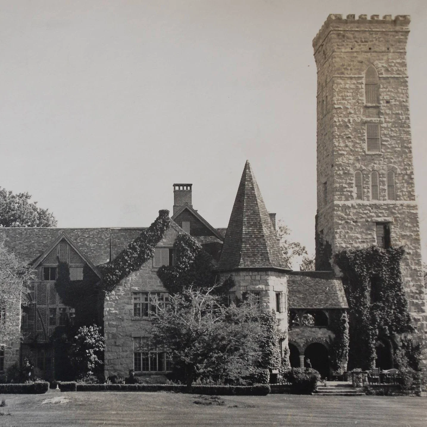 If these walls could talk&hellip; 🏰 Hazard Castle would share stories of family gatherings, grand celebrations, and the generations who have passed through its halls. Today, it continues to anchor our school community with the same spirit of history