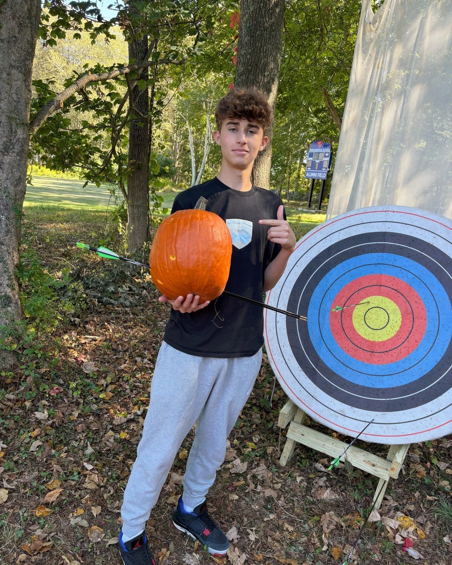 🎯🍂 Pumpkins, apples, and a few bullseyes too &mdash; fall looks good on Middlebridge Archery!  #LifeAtMiddlebridge #BelongAndBecome