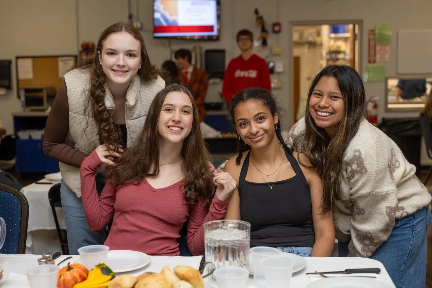 A Thanksgiving evening filled with good food, big smiles, and the people who make Middlebridge feel like family. 🍂🦃 A huge shout out to our amazing kitchen team for bringing this meal &mdash; and this tradition &mdash; to life. 🤍 #BelongAndBecome