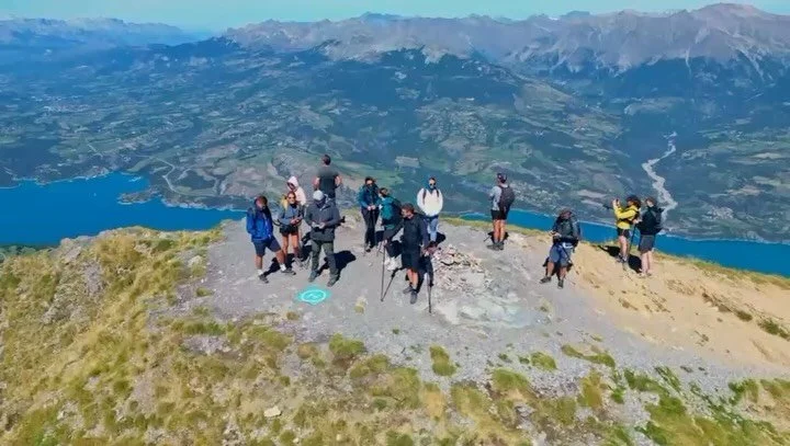 Il l&rsquo;ont fait ! Toute l&rsquo;&eacute;quipe SBVi a gravi le pic du Morgon ce jour lors de notre s&eacute;minaire dans les Hautes Alpes 
2324 m&egrave;tres , 13 km de randonn&eacute;e , 766 m&egrave;tres de d&eacute;nivel&eacute;, bravo &agrave;