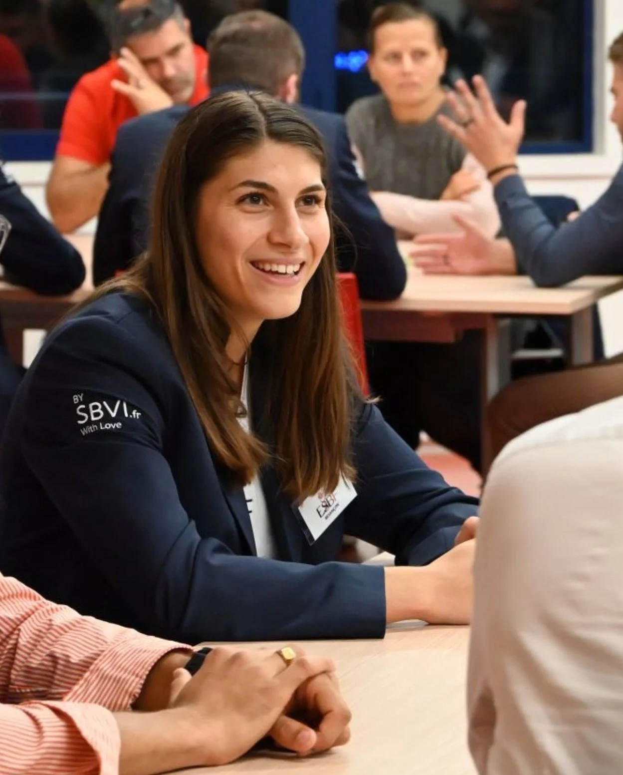 Tr&egrave;s belle soir&eacute;e business meeting&nbsp;en table ronde chez MAZARS avec des &eacute;changes enrichissants suivi d&rsquo;un cocktail convivial avec la pr&eacute;sence de quelques joueuses professionnelles et membres de l&rsquo;encadremen