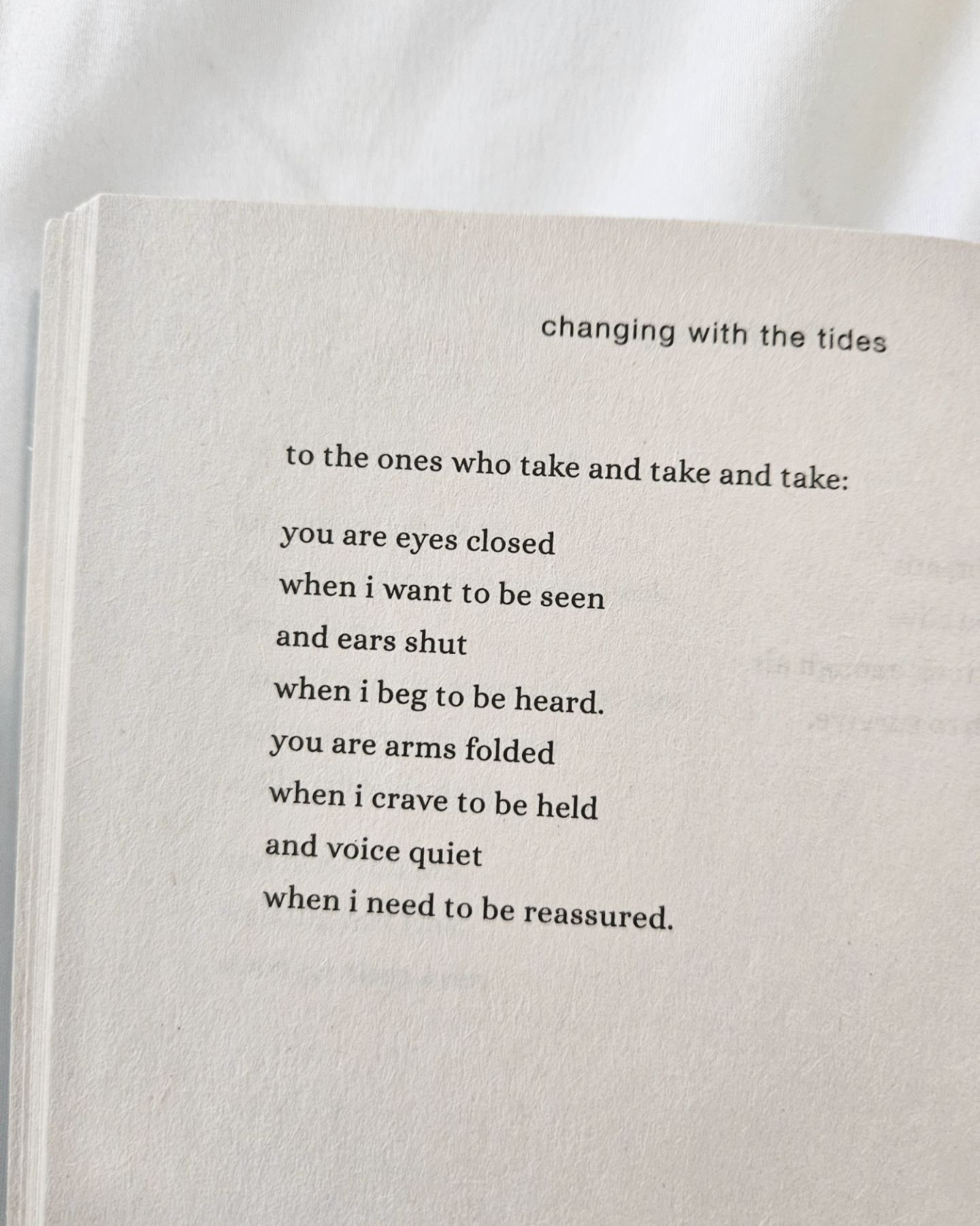 have you ever been in a relationship like this? 💛 from my most popular poetry book: changing with the tides by shelby leigh on amazon 

#poetrybook #relationshipquotes