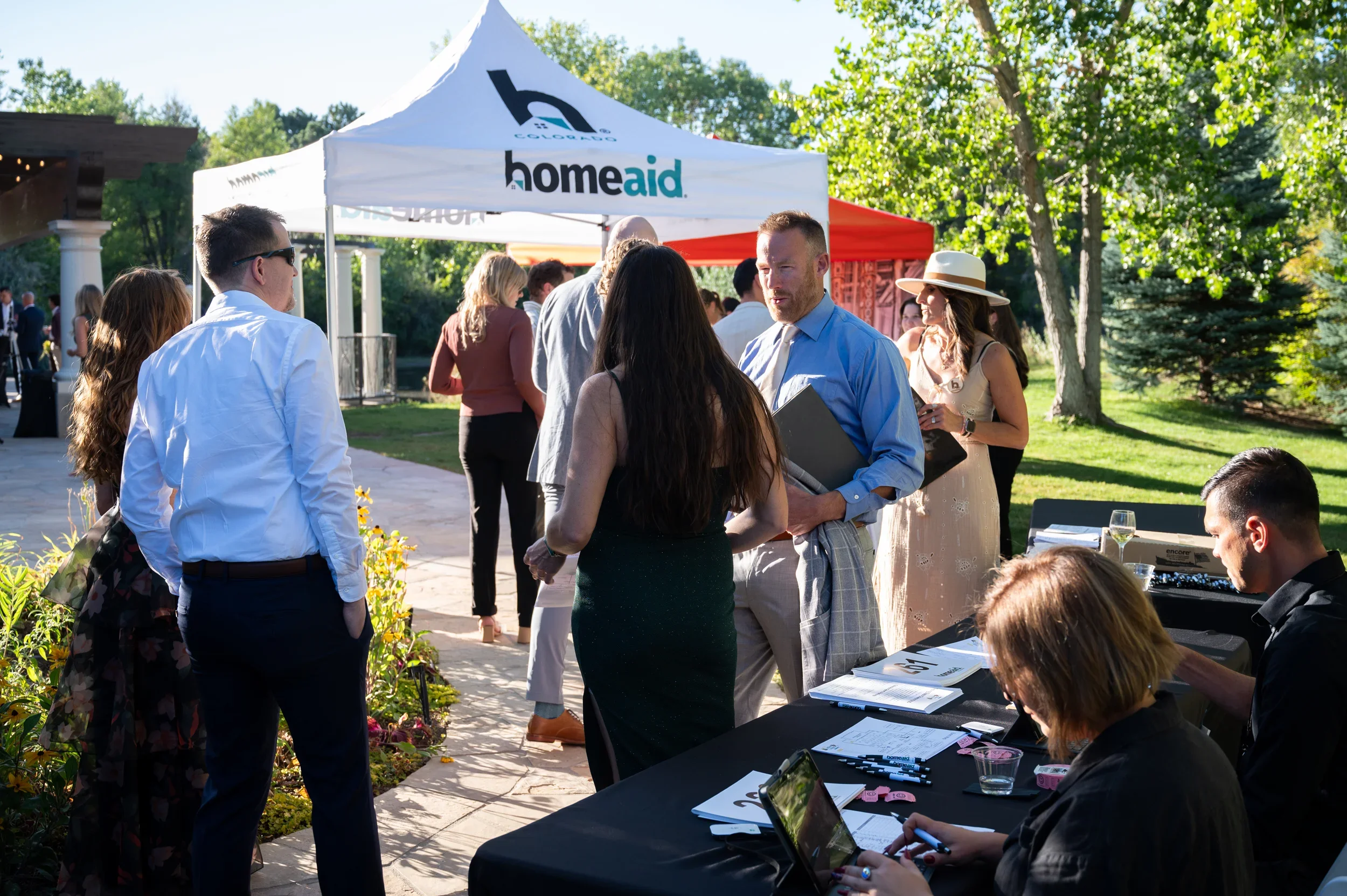 homeaid-colorado-growlers-and-grapes-2026_32.webp
