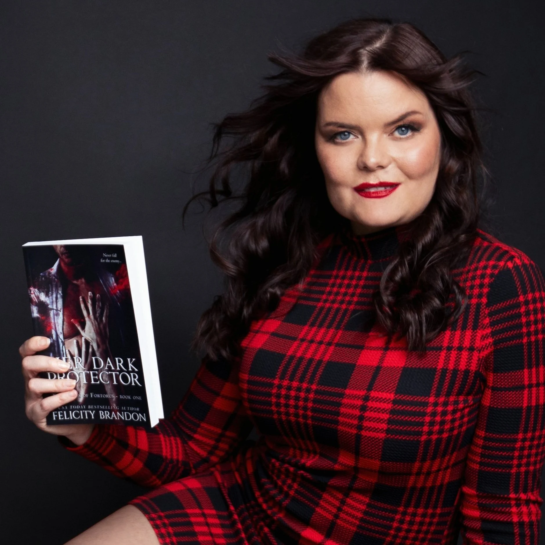 WOMEN IN BUAINESS - MARIA.jpg