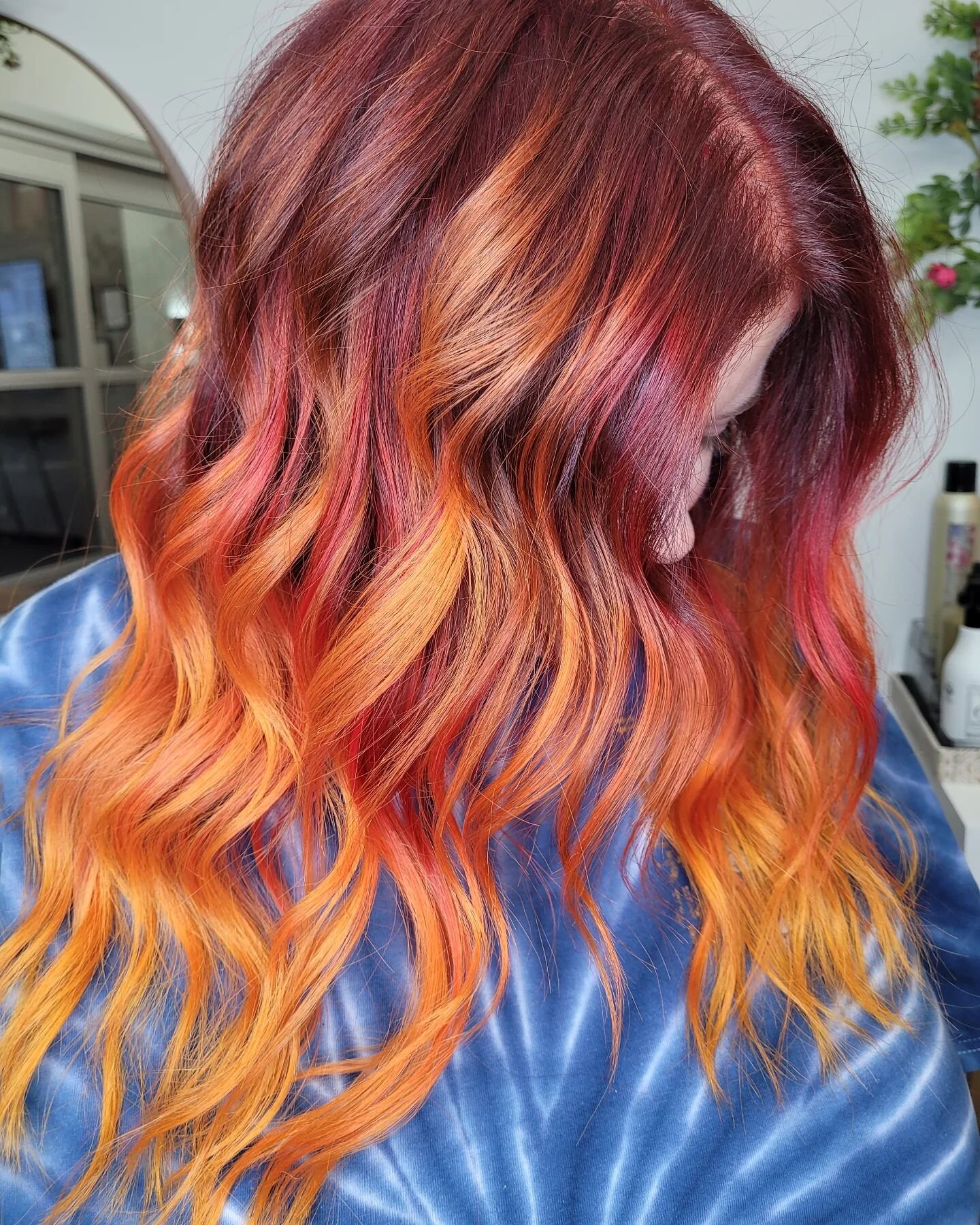 R E B E C C A 

Girl on firrreeeee! 🔥 

(Said in Cesar Flickerman voice from Hunger games🤣)

#redhair #fire #flamehair #davines #pulpriot #colormelt #sustainablesalon #greensalon #lasvegasstylist #vegashair #lasvegassalon