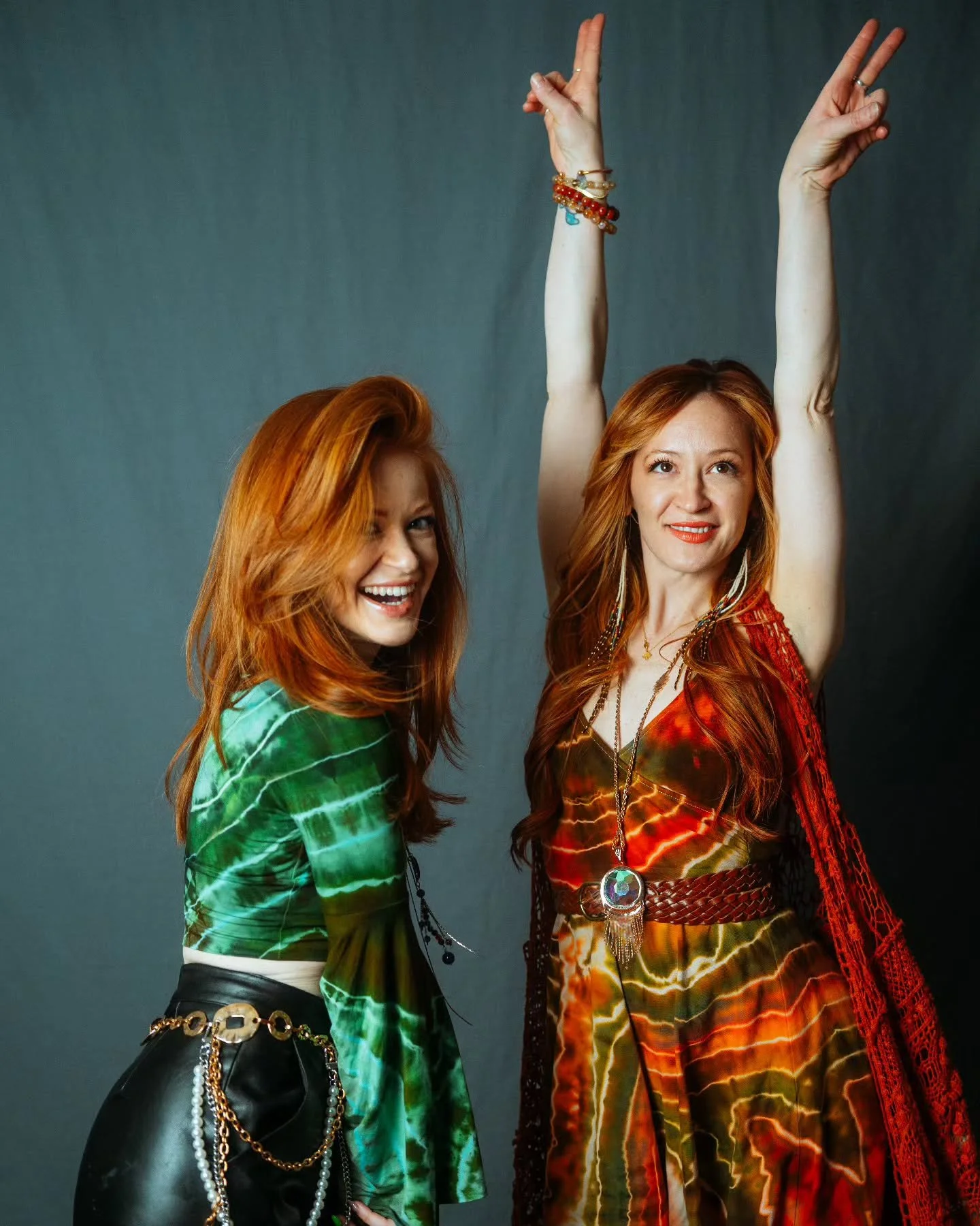 We have been so busy this holiday season..... 

We forgot to wish you all Happy Holidays &amp; Happy New Year! 

Hope all your wildest dreams come true this year!! 

#newyear #newyou #salonvibes #doseoffrickx