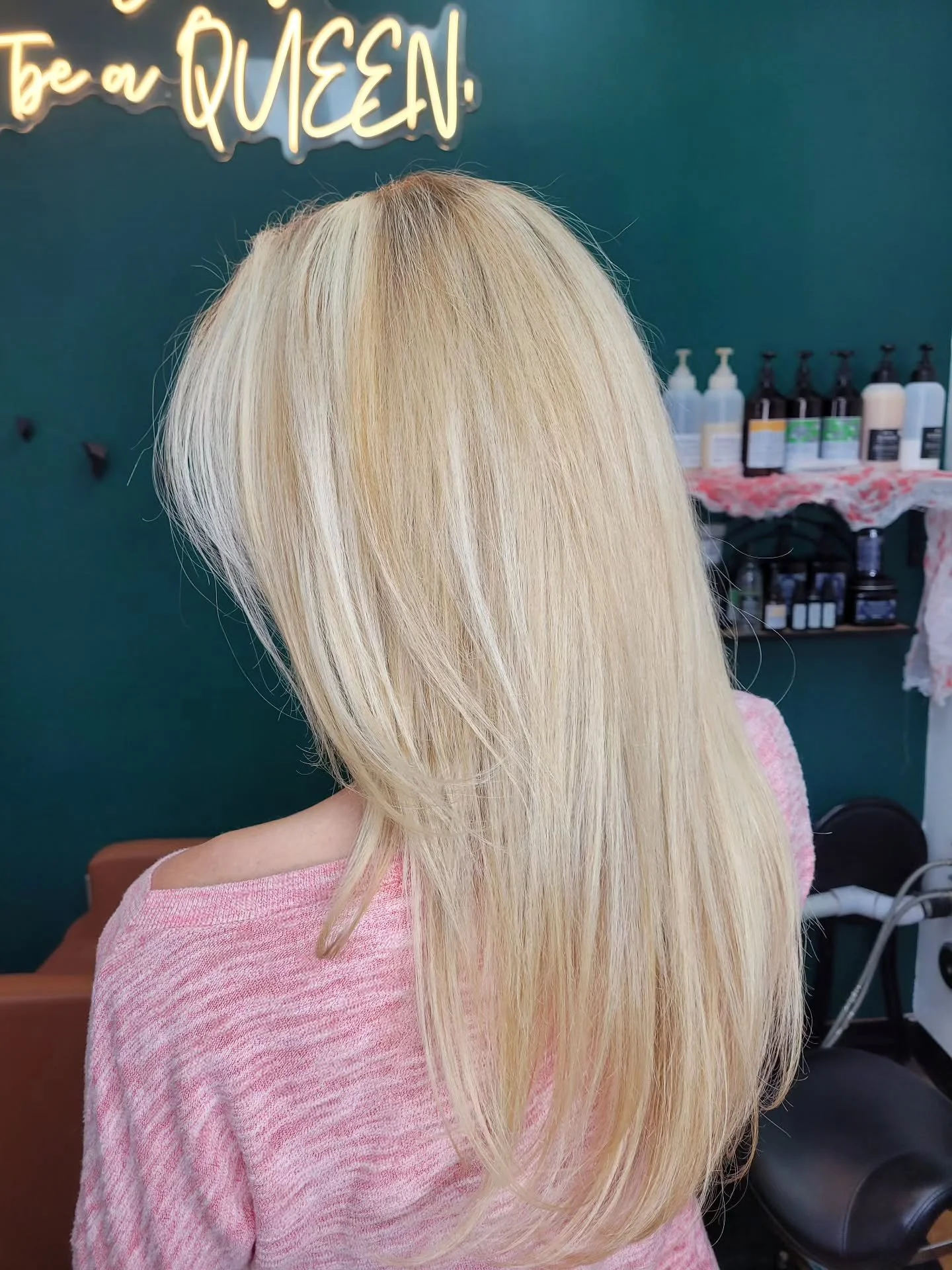 The sign says it all.... 

Blonde Queen 👑 

#blondebabe #davines #lasvegasstylist #doseoffrickx