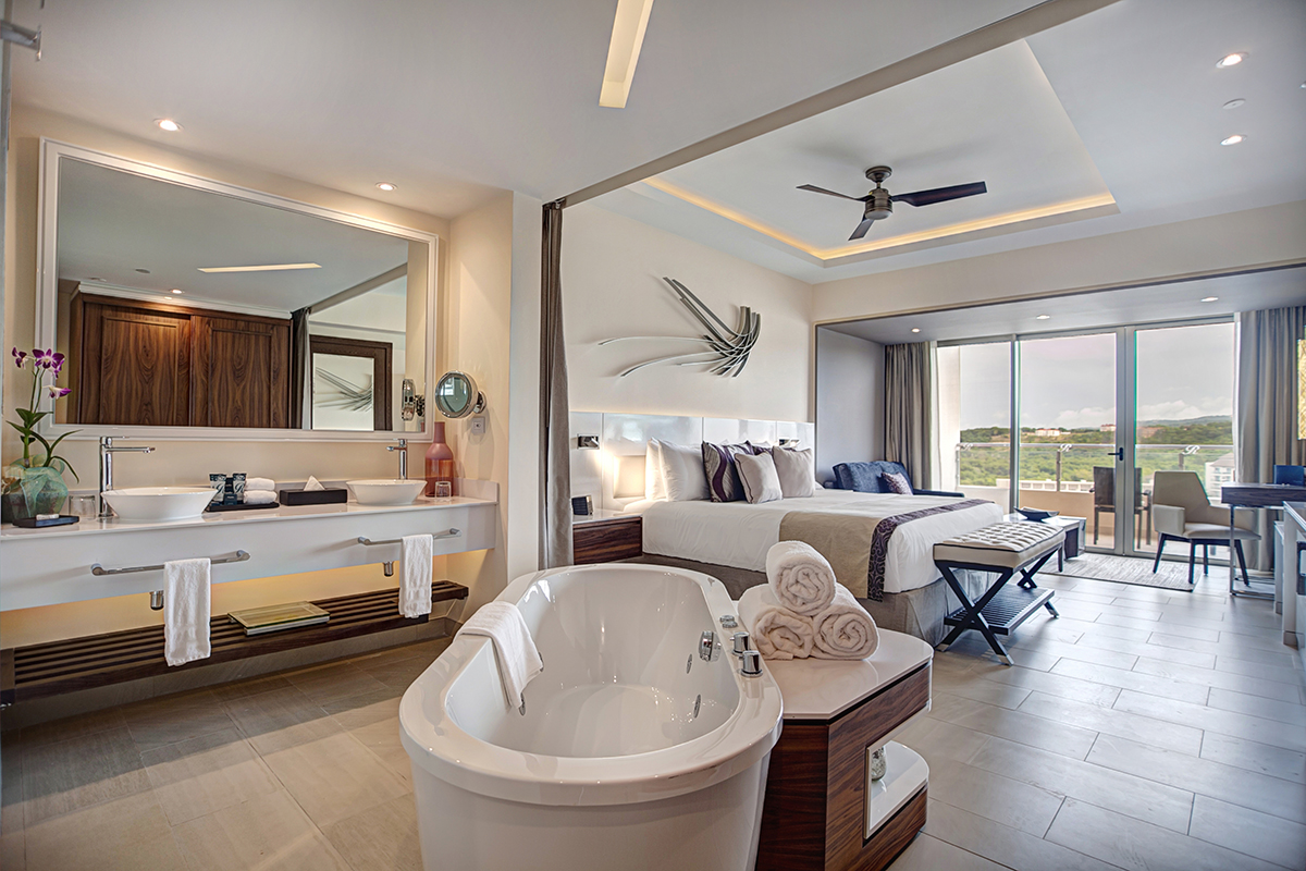 rbw_luxury_junior_suite_ocean_vi.png