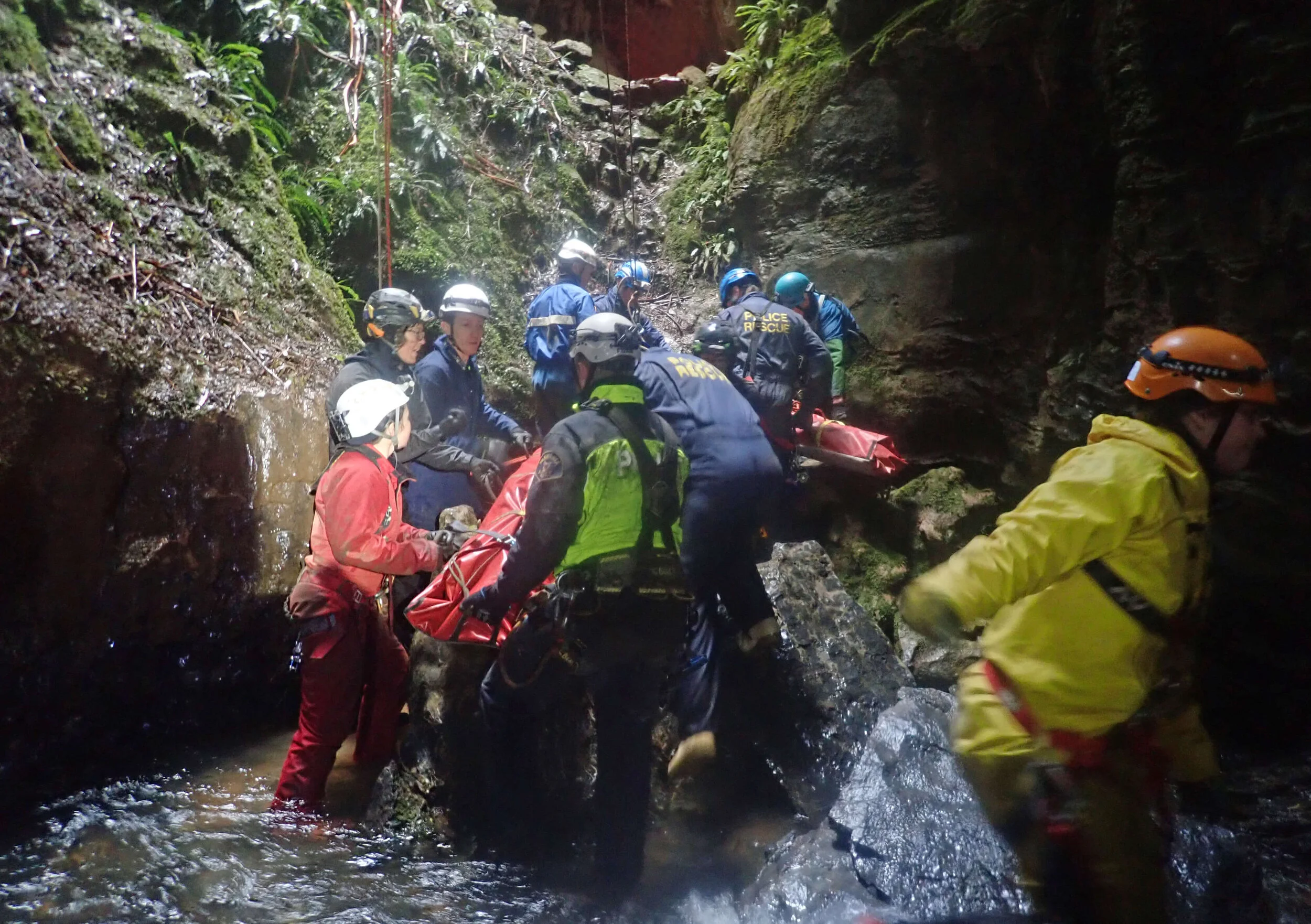 Mole Creek Caves exercise gives rescuers emergency practice