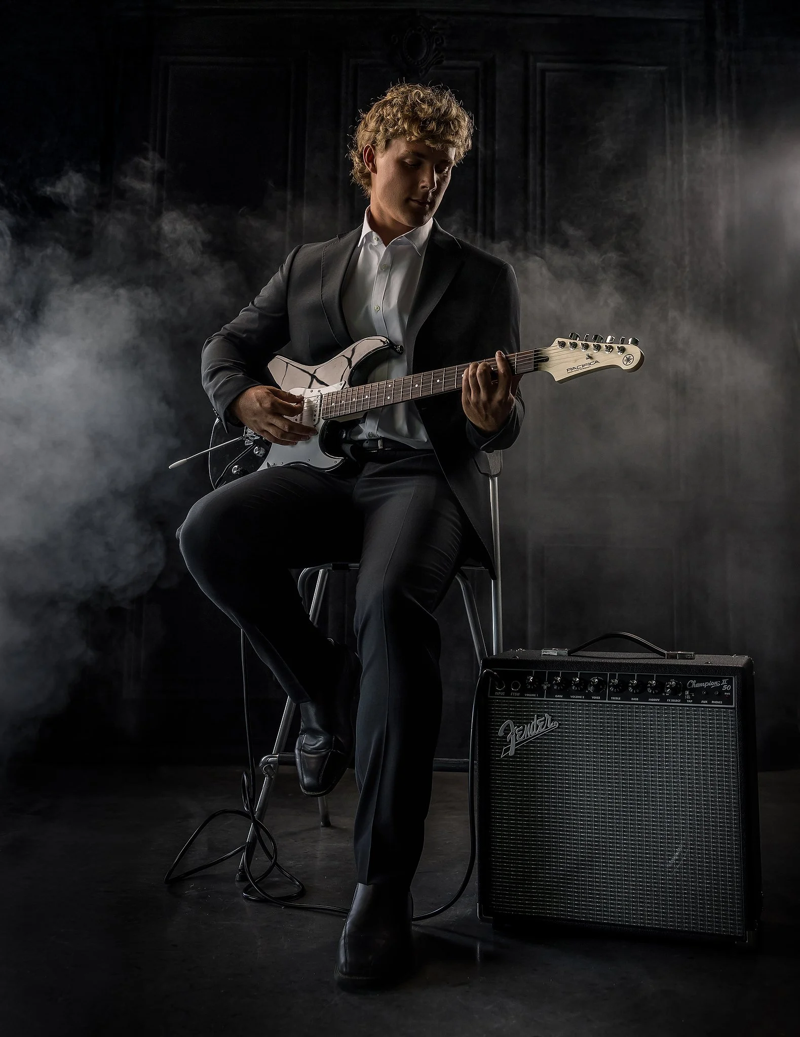 GradyPose010 (1).jpg