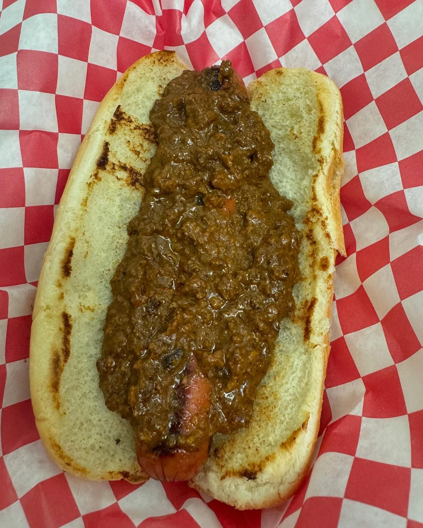 To kick off our new all beef chilli (no beans) we are running a chilli dog special the entire month of August. 2 hot dogs, fries and a drink for just $9.99. Available today (Friday) at the Saratoga location and Monday at our port location. Come by an