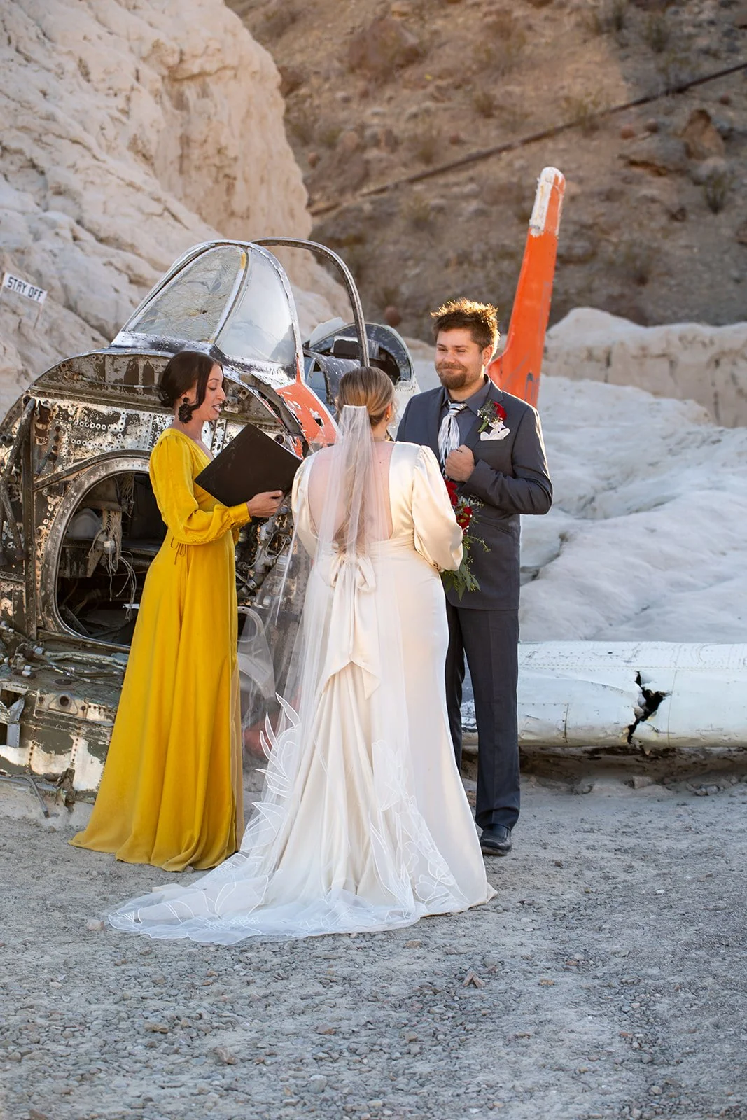 Outside the Box Las Vegas Elopement