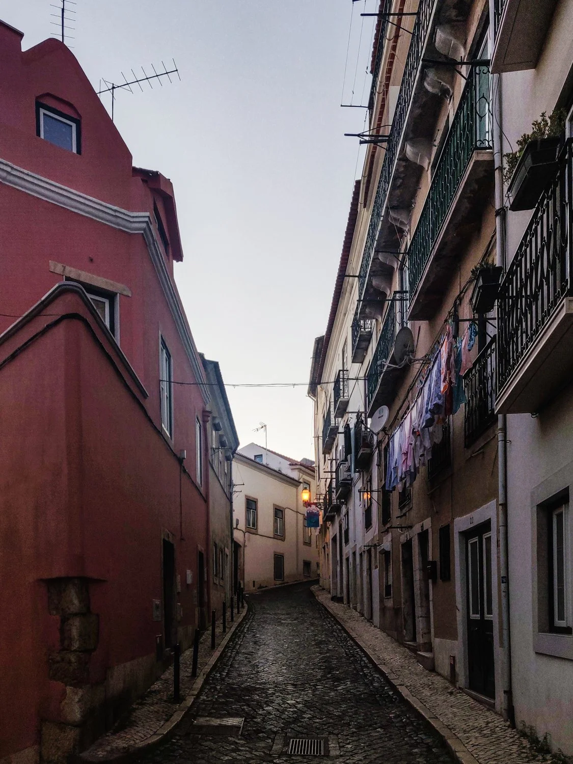 Toronto_Photographer_Joanna_Wojewoda_Lisbon-7.jpg