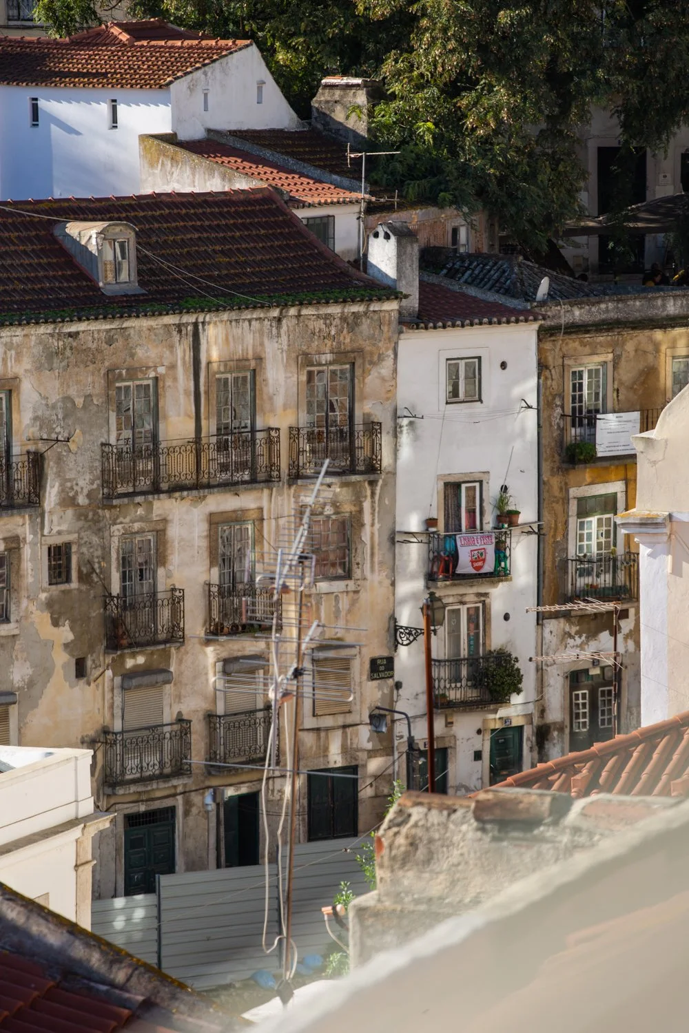 Toronto_Travel_Photographer_Joanna_Wojewoda_Lisbon_Portugal-7.jpg