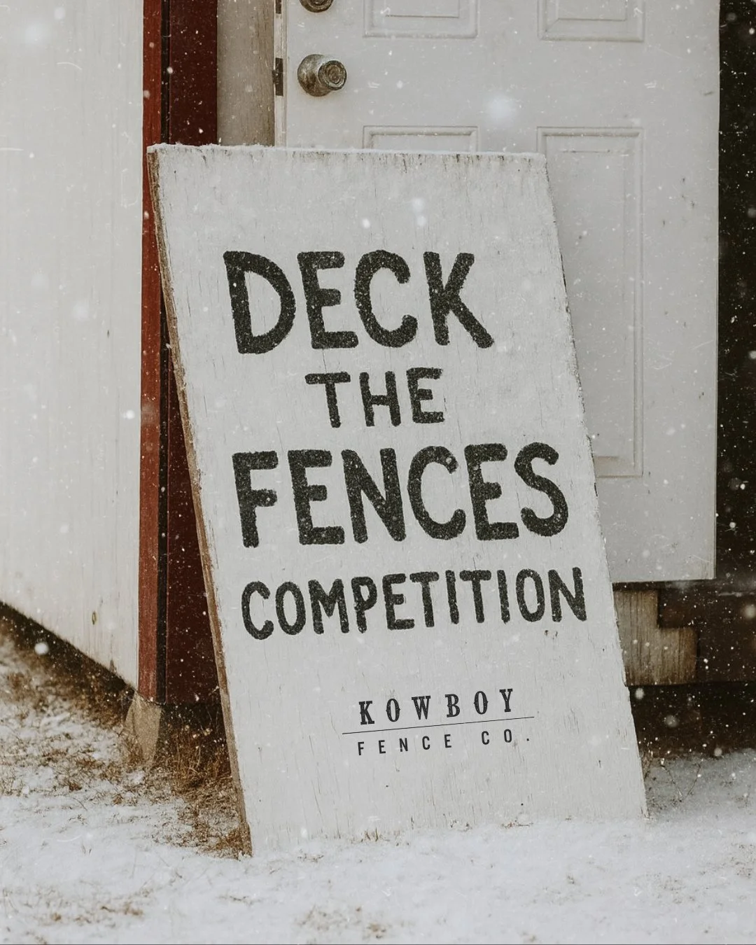 🎄🎅 Deck the Fences is HERE! 🎅🎄⁠
We&rsquo;re getting in the holiday spirit and want to see how you deck out your fence for Christmas!⁠
⁠
✨ Here&rsquo;s how to enter:⁠
1️⃣ Decorate your fence with your best holiday lights and d&eacute;cor.⁠
2️⃣ Sna