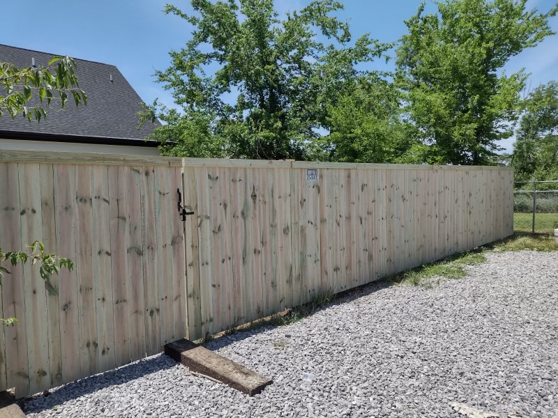 natural wood fences in tennessee