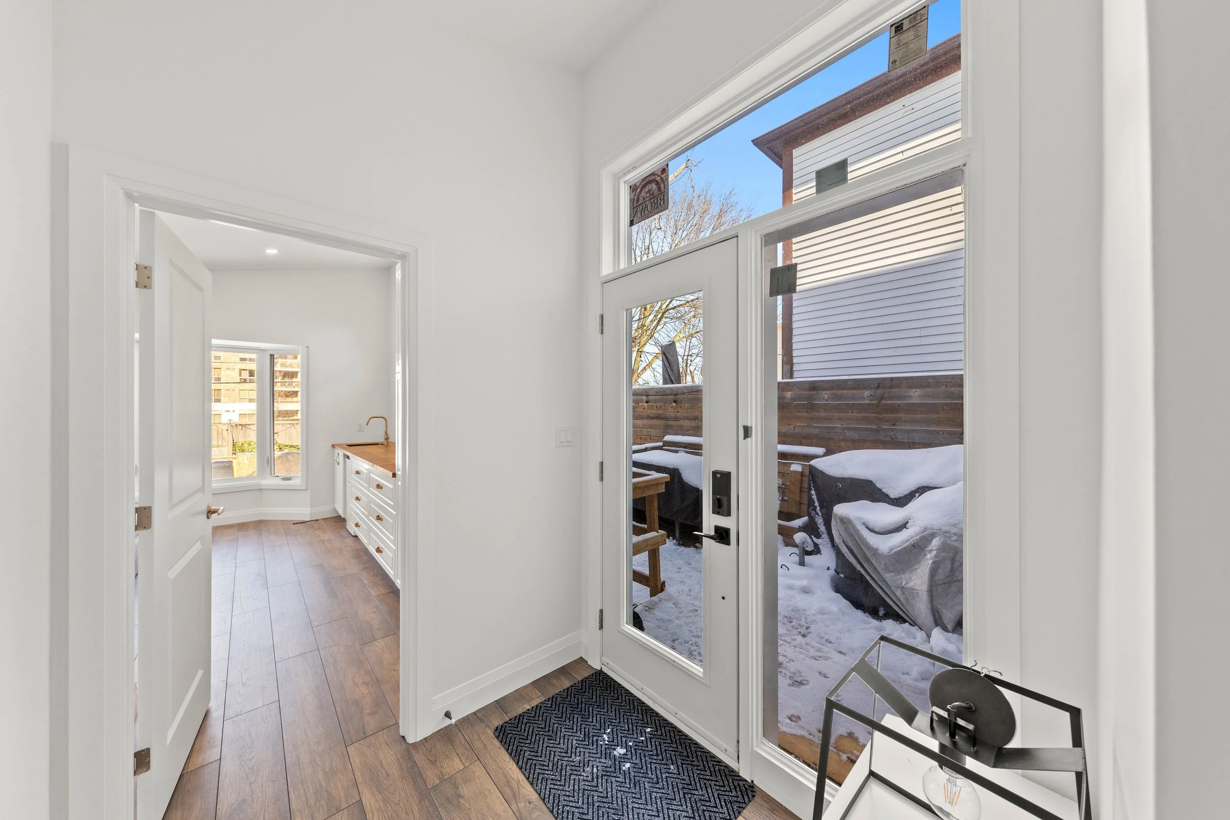 85DonnamoraCres0015.jpg