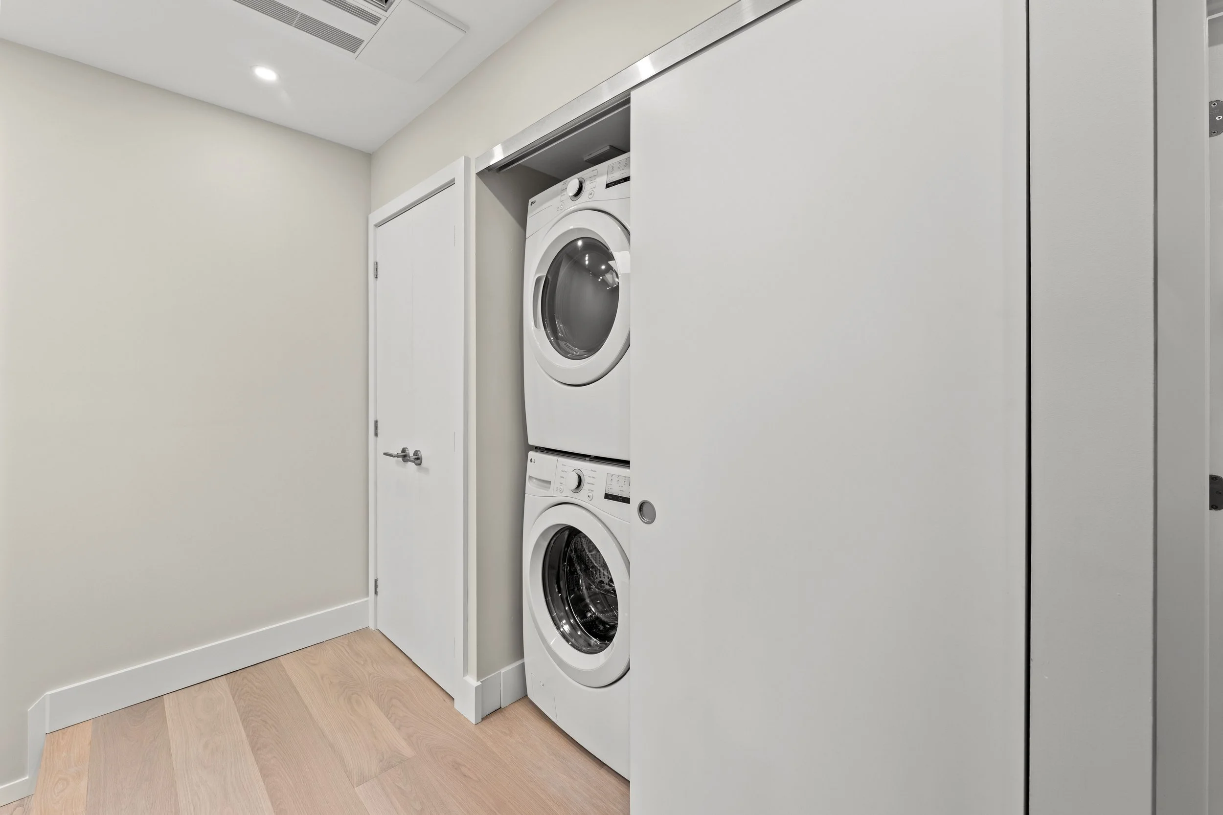 35BessboroughDr00060.jpg