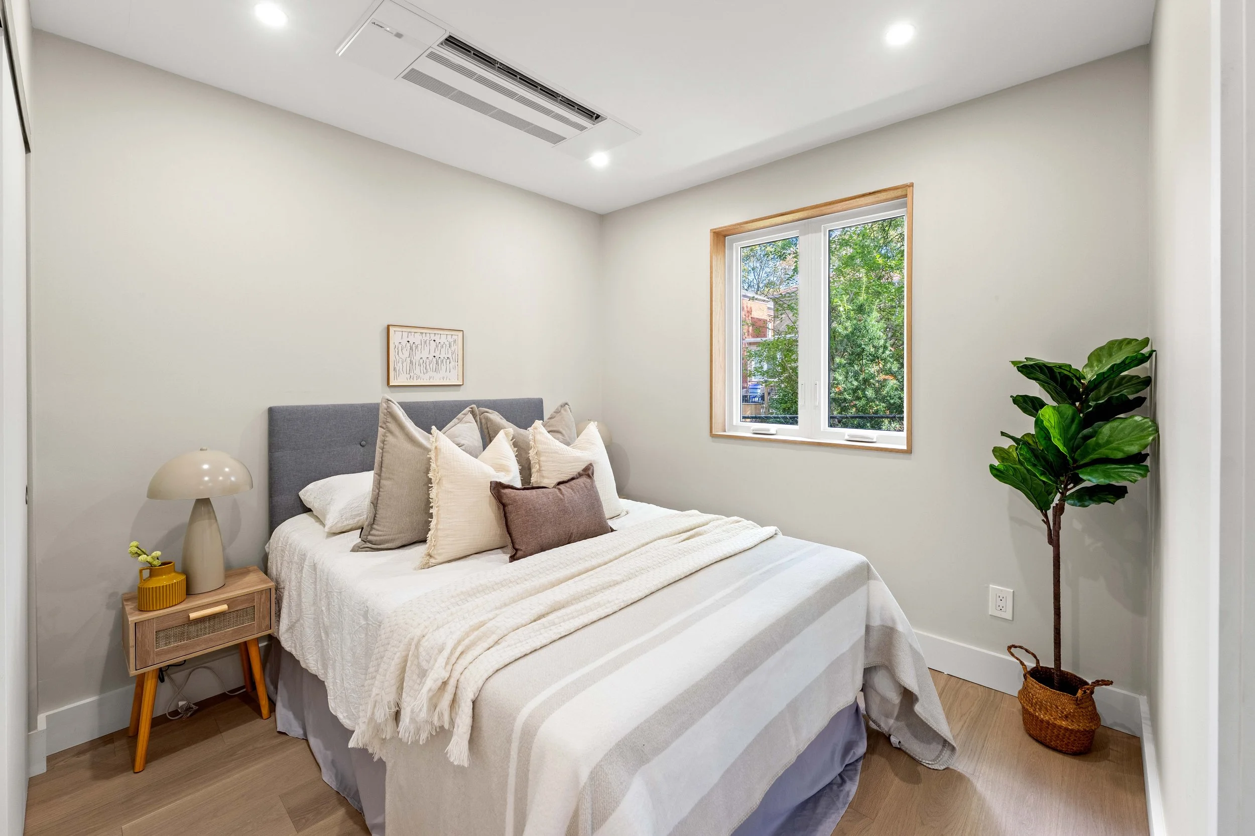 35BessboroughDr00044.jpg
