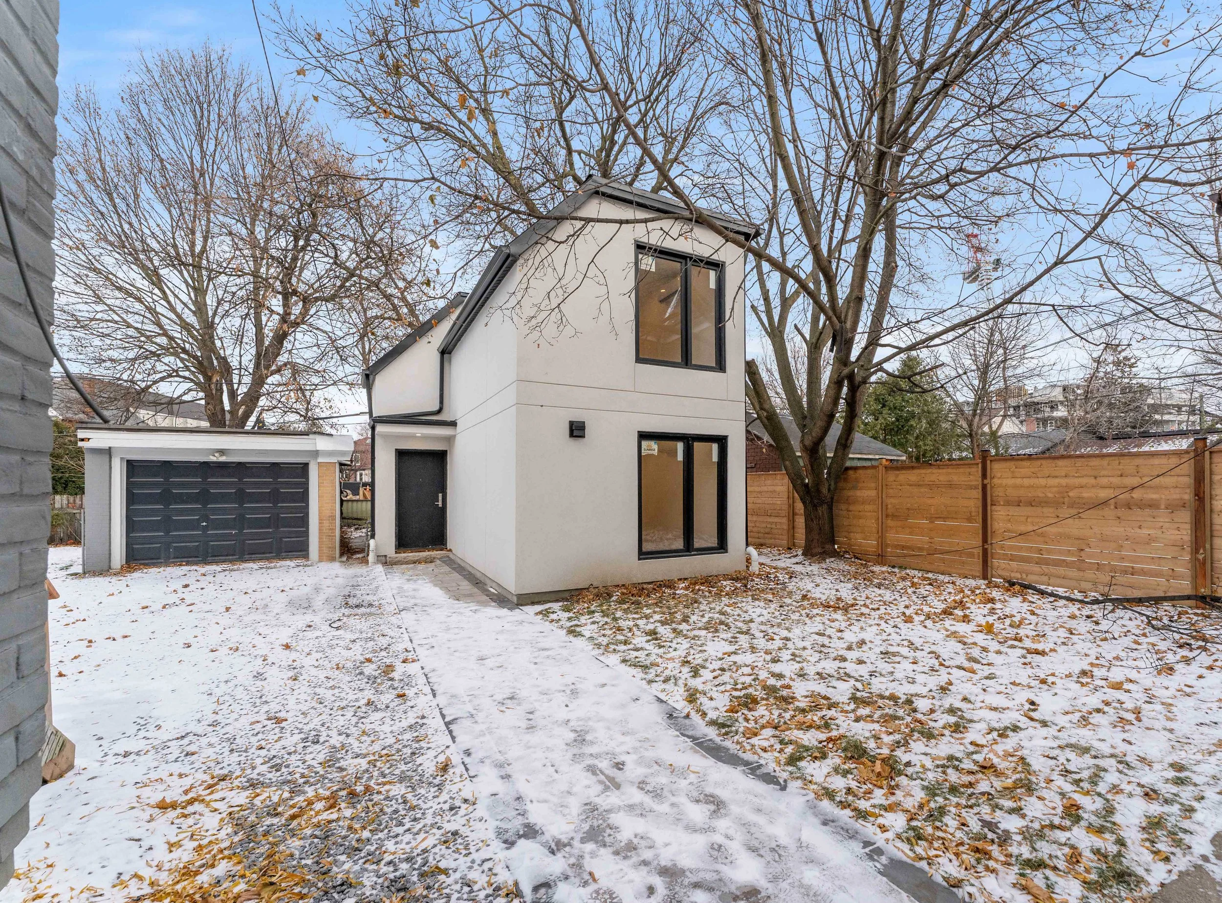 The Junction Garden Suite