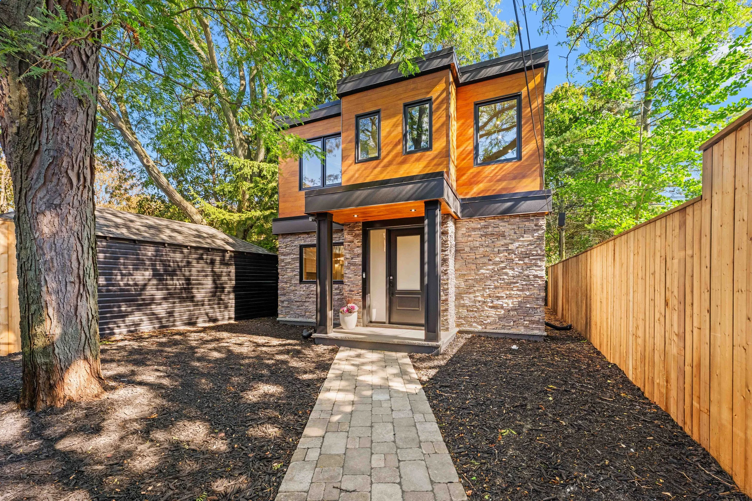 35BessboroughDr00003.jpg