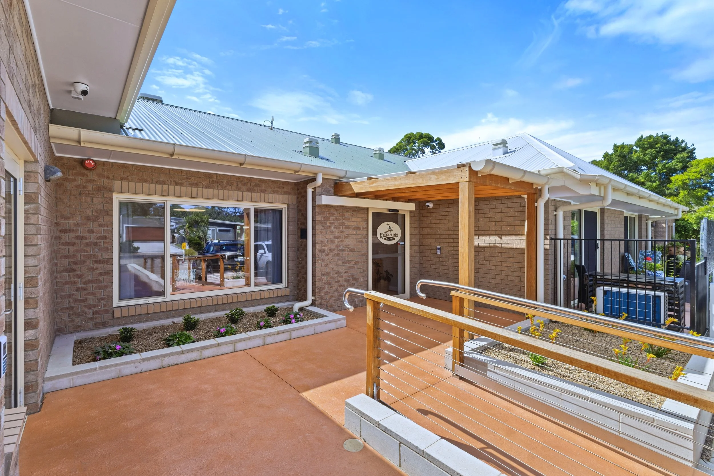  Small distinct houses
