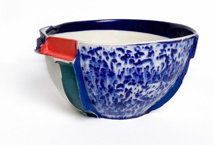 "Slip-Casted Modular Bowl II,” 2024. 4”H x 8”W.
3D printed prototype and modular mold process. Porcelain casting slip, colored slip
underglaze and glaze. Reduction fired to cone 9.