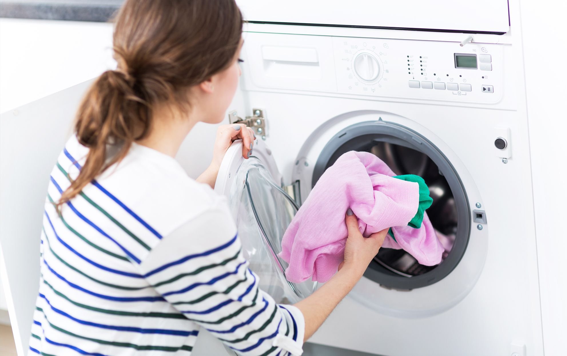 How Long Should Laundry Clothes Be Washed in Washing Machine