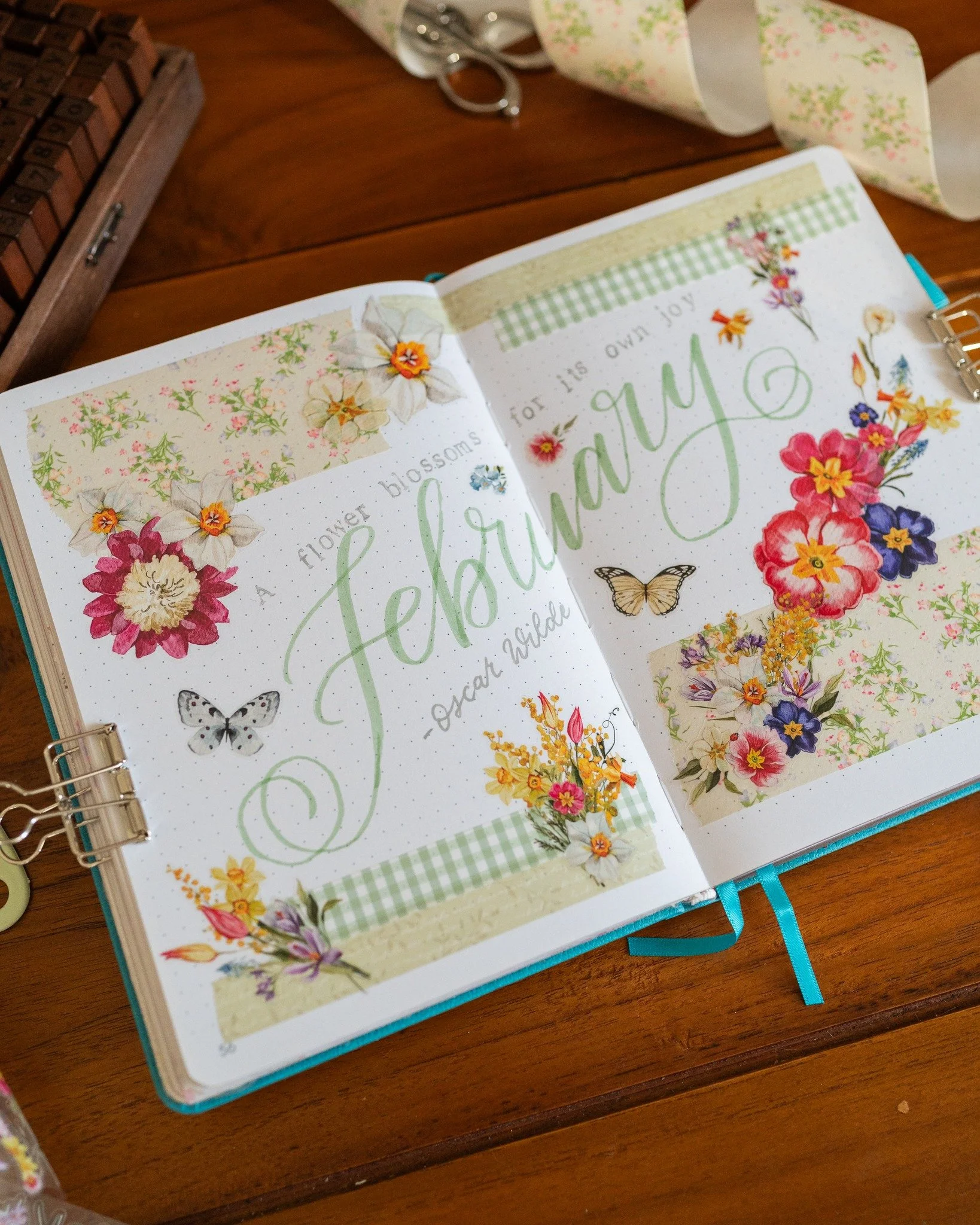 February journal theme tour 🌹🪷🌻🌷🌼 
It's no secret I love a floral moment, so assembling a whole 6 month journal full of floral themes for my giveaway "Mystery Journal" felt so good! This one's inspired by picnics, wildflowers and joyfu