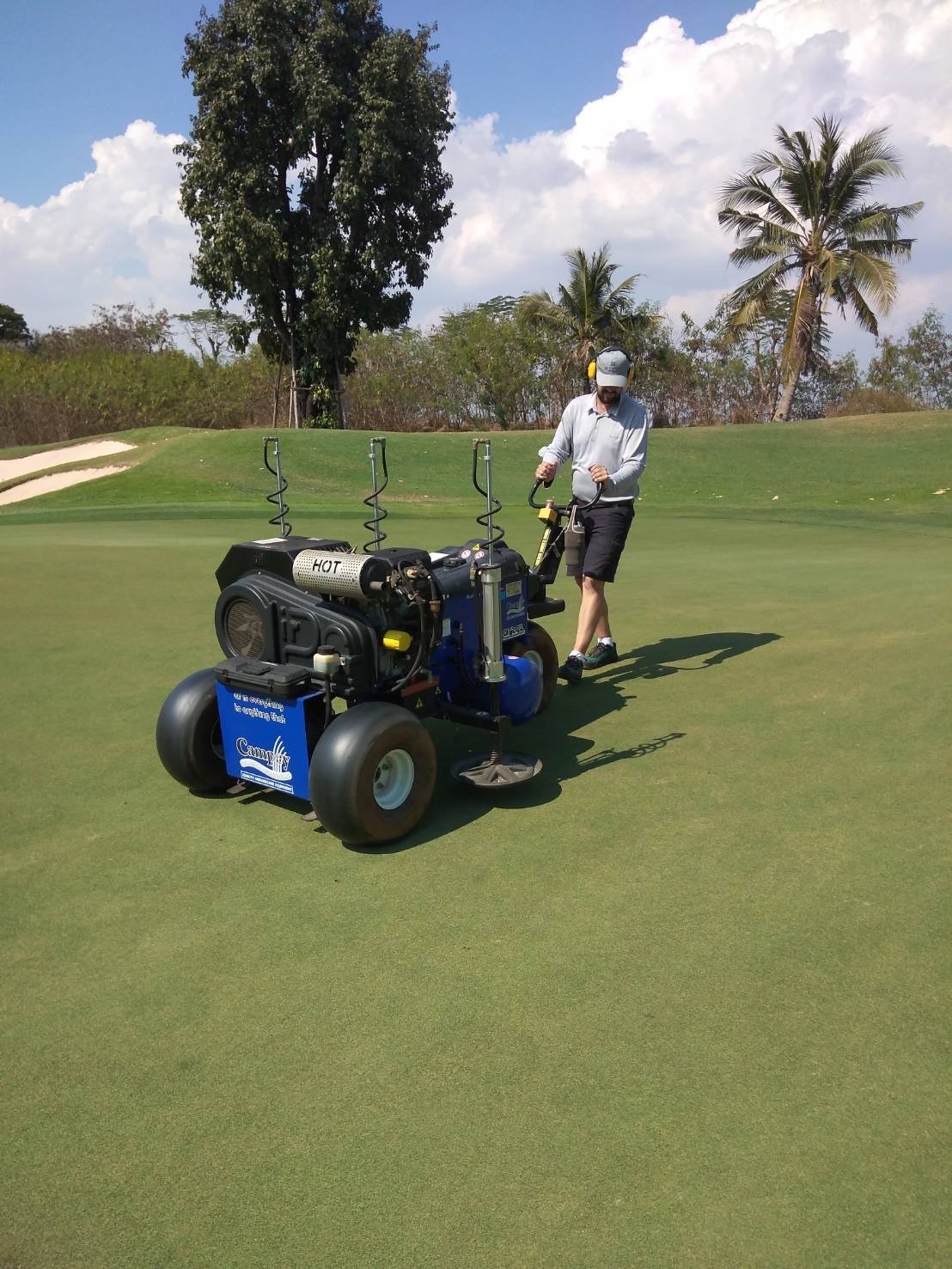  Operating the Air2G2 on the 5th green. 