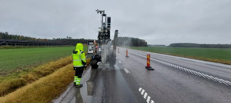 Nora Consulting Engineers i fält och på kontoret