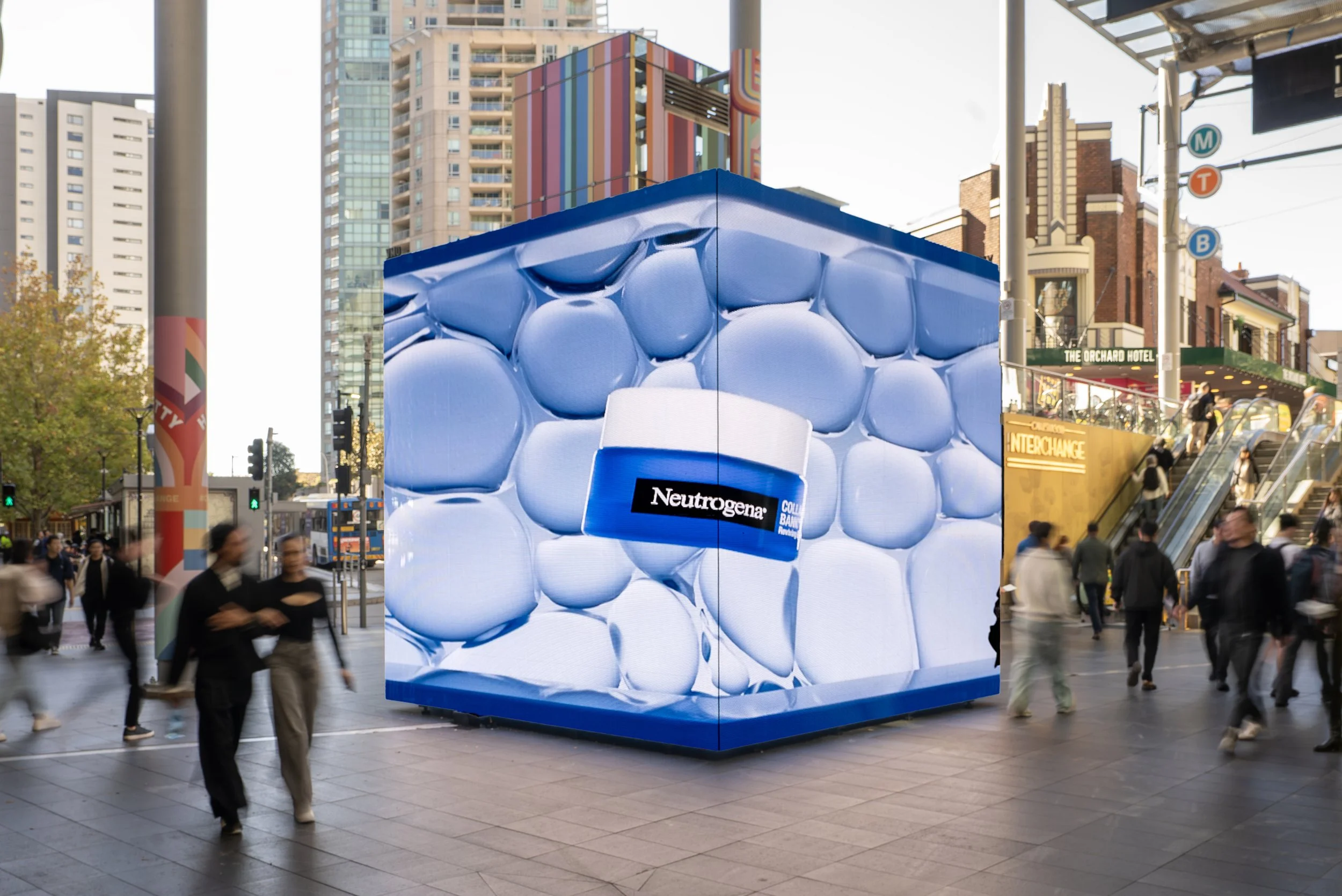 Neutrogena_TheCube_Chatswood_CampaginShowcase_DSC04625.jpg