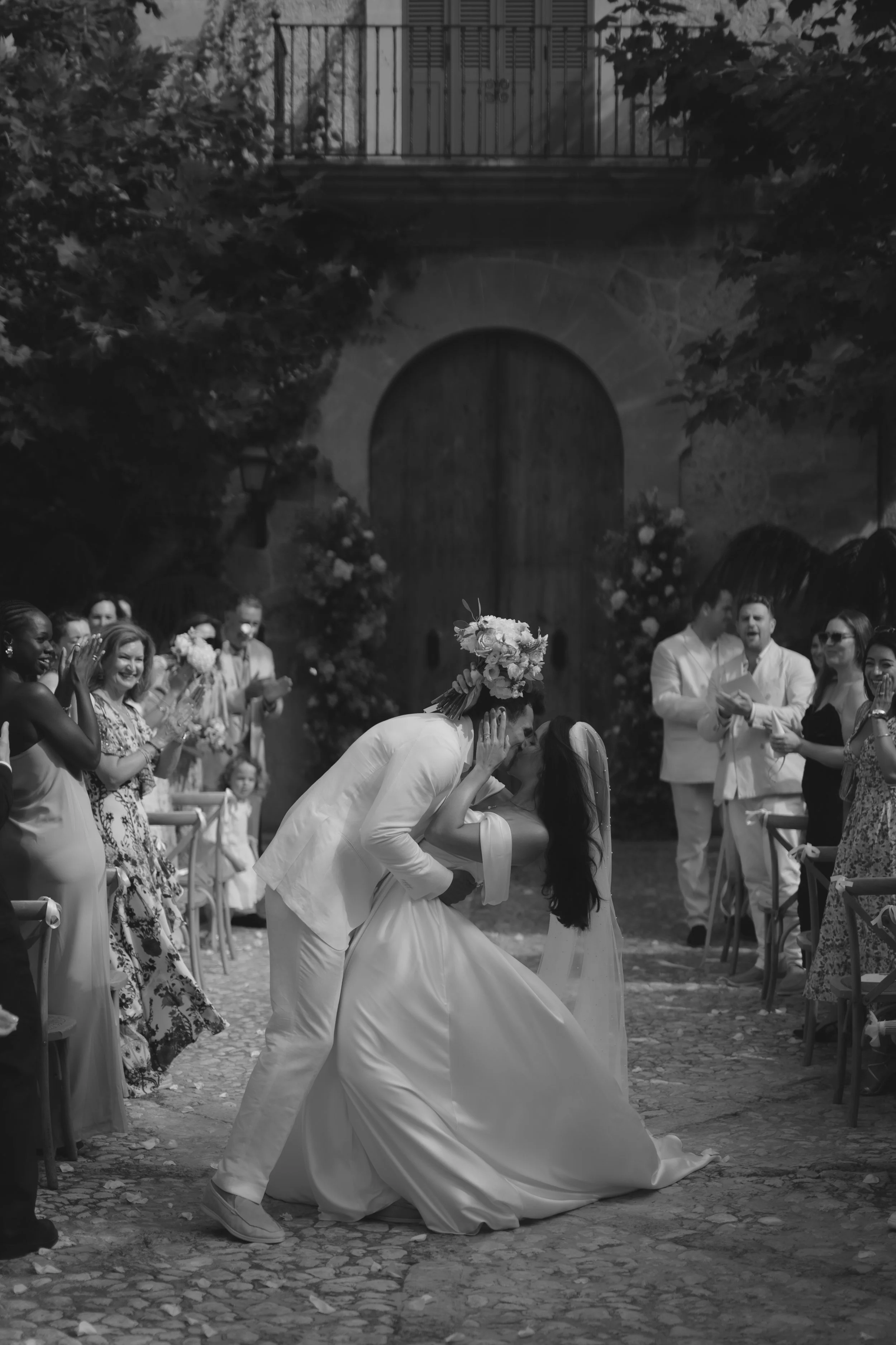 Mallorca wedding photographer ceremony at son togores in mallorca