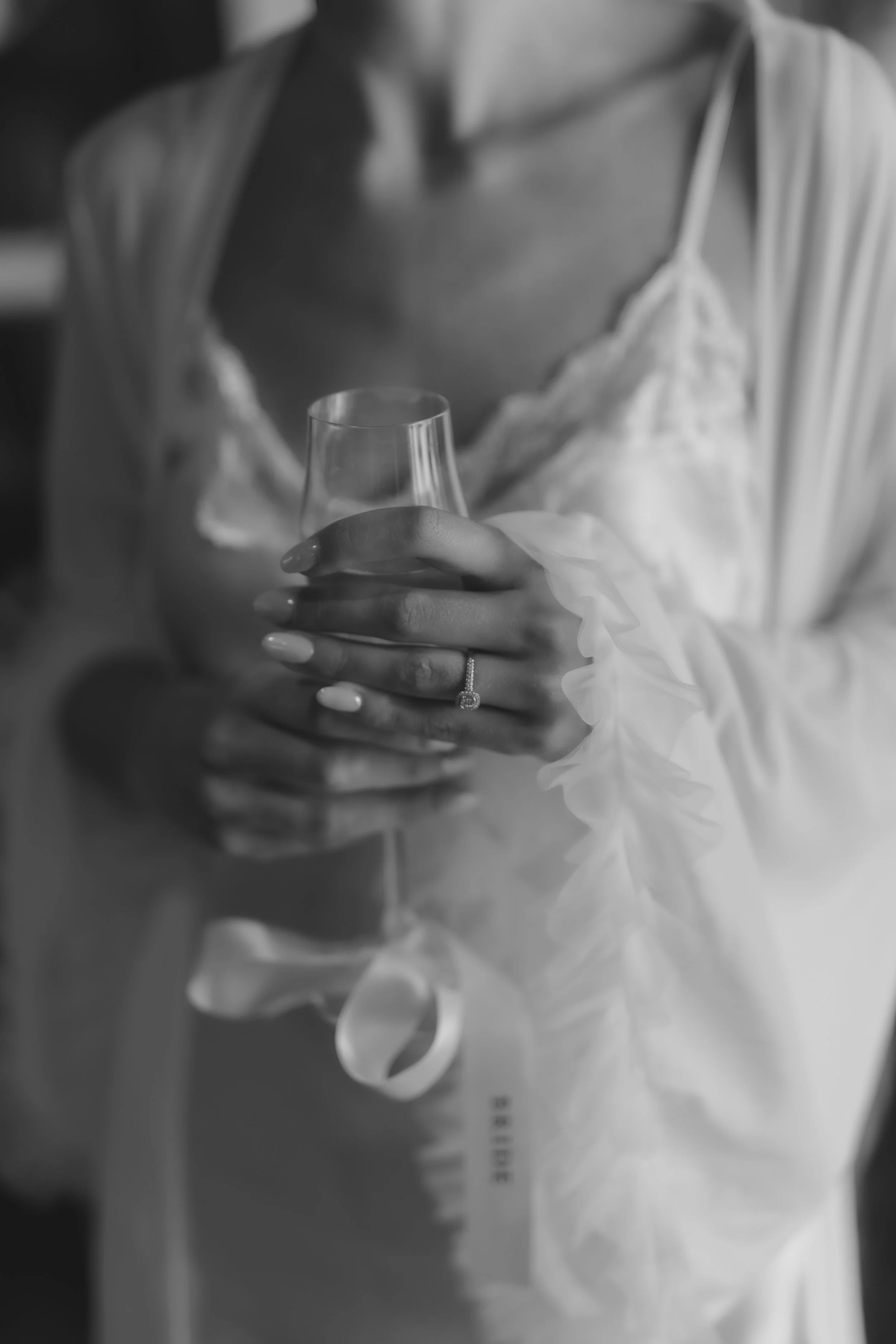 Tuscany wedding photographer detail photos at Quercia al Poggio in Tuscany