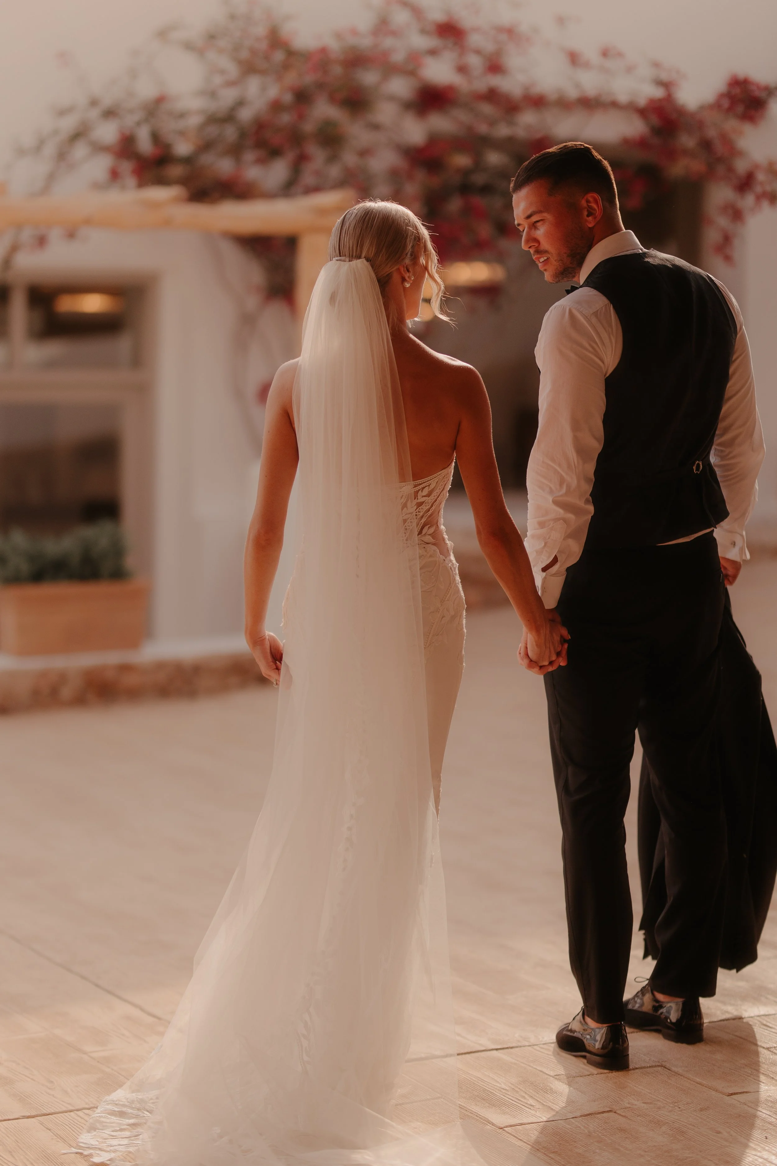 Ibiza wedding photographer golden hour couples portrait at Elixir Ibiza 