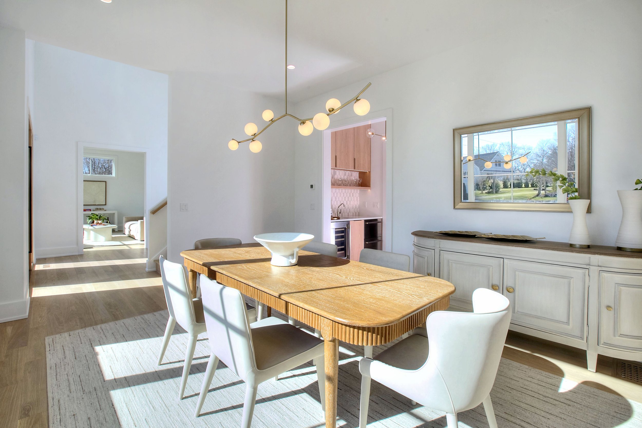 DR to bar and entryway.jpg