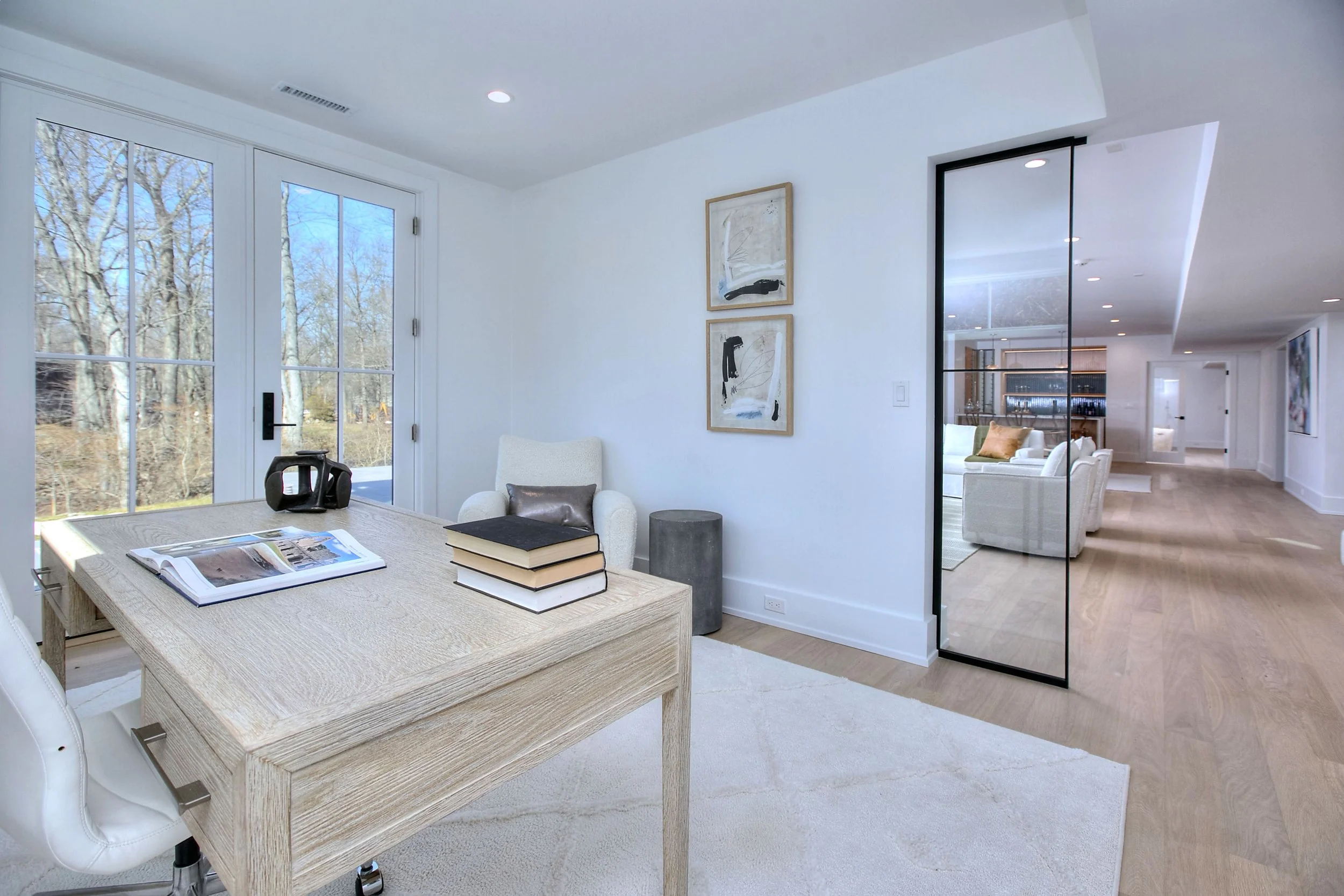 LL office to fam rm.jpg