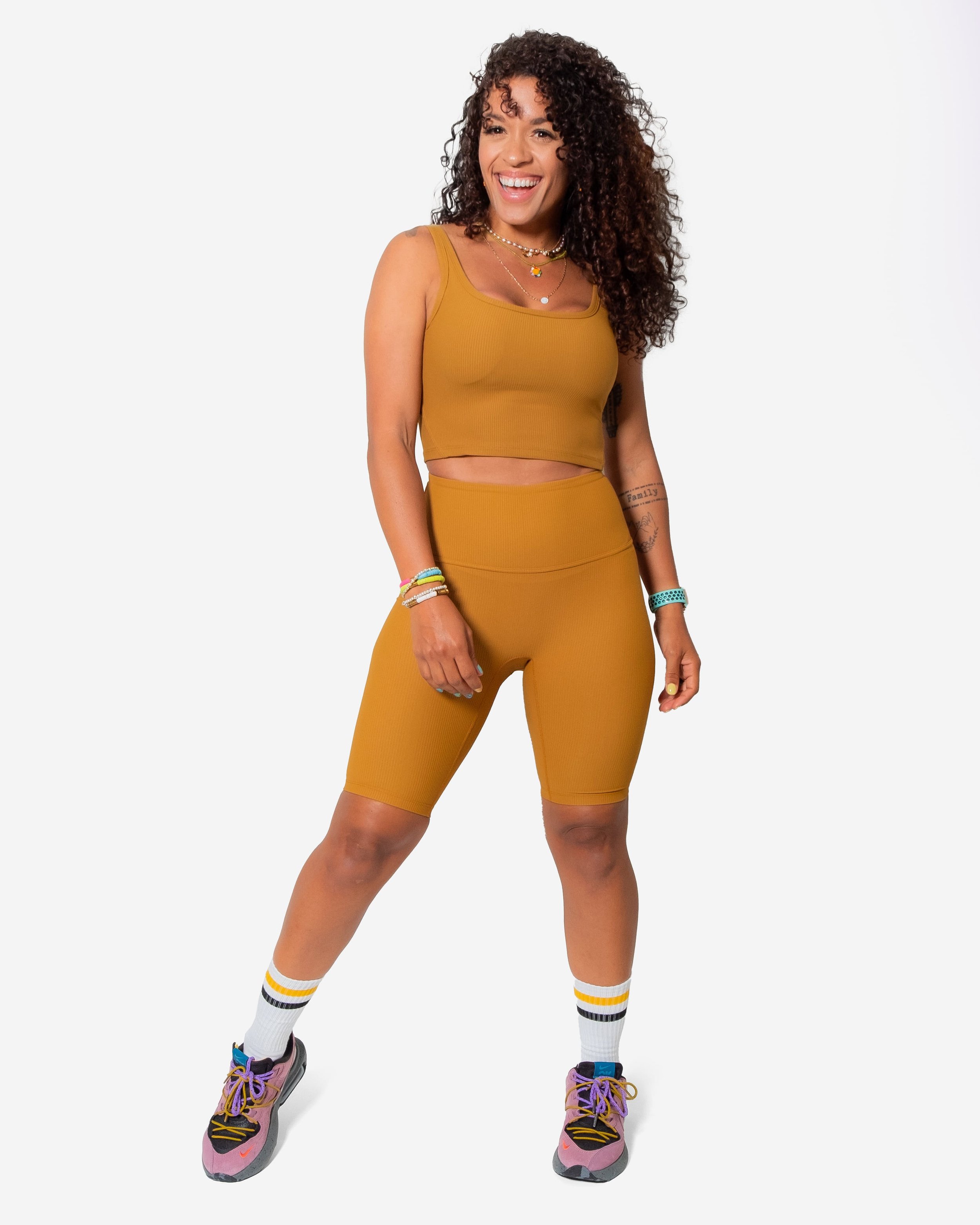 EVY-FIT-BIKER-FIT-GOLD-9_Original.jpeg