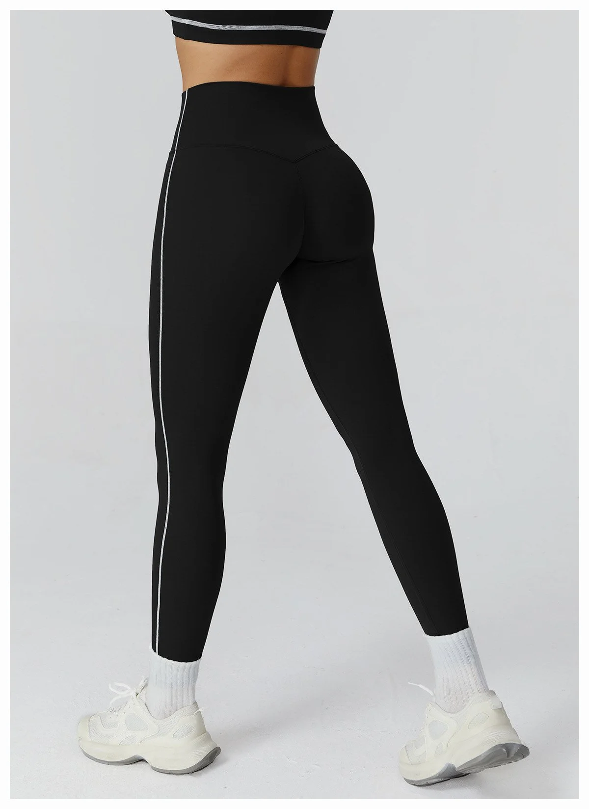 2036 leggings (9).jpeg