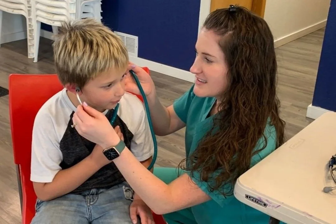 BeyondHome Hotshot educational volunteer