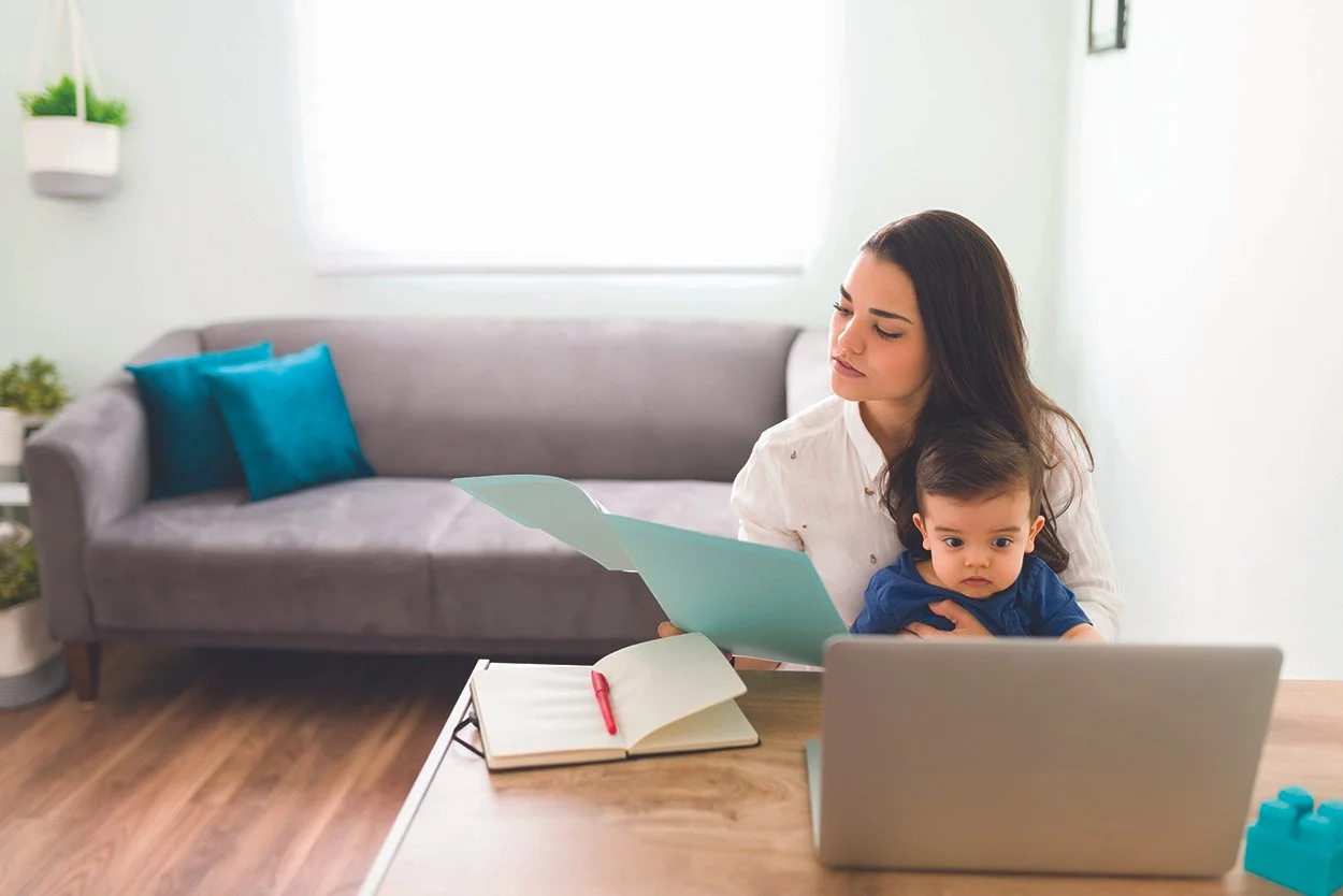 Single mom online schooling