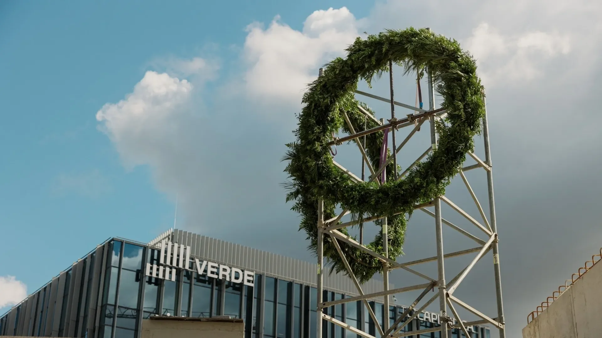 Verde Celebrates Topping-Out of Building C