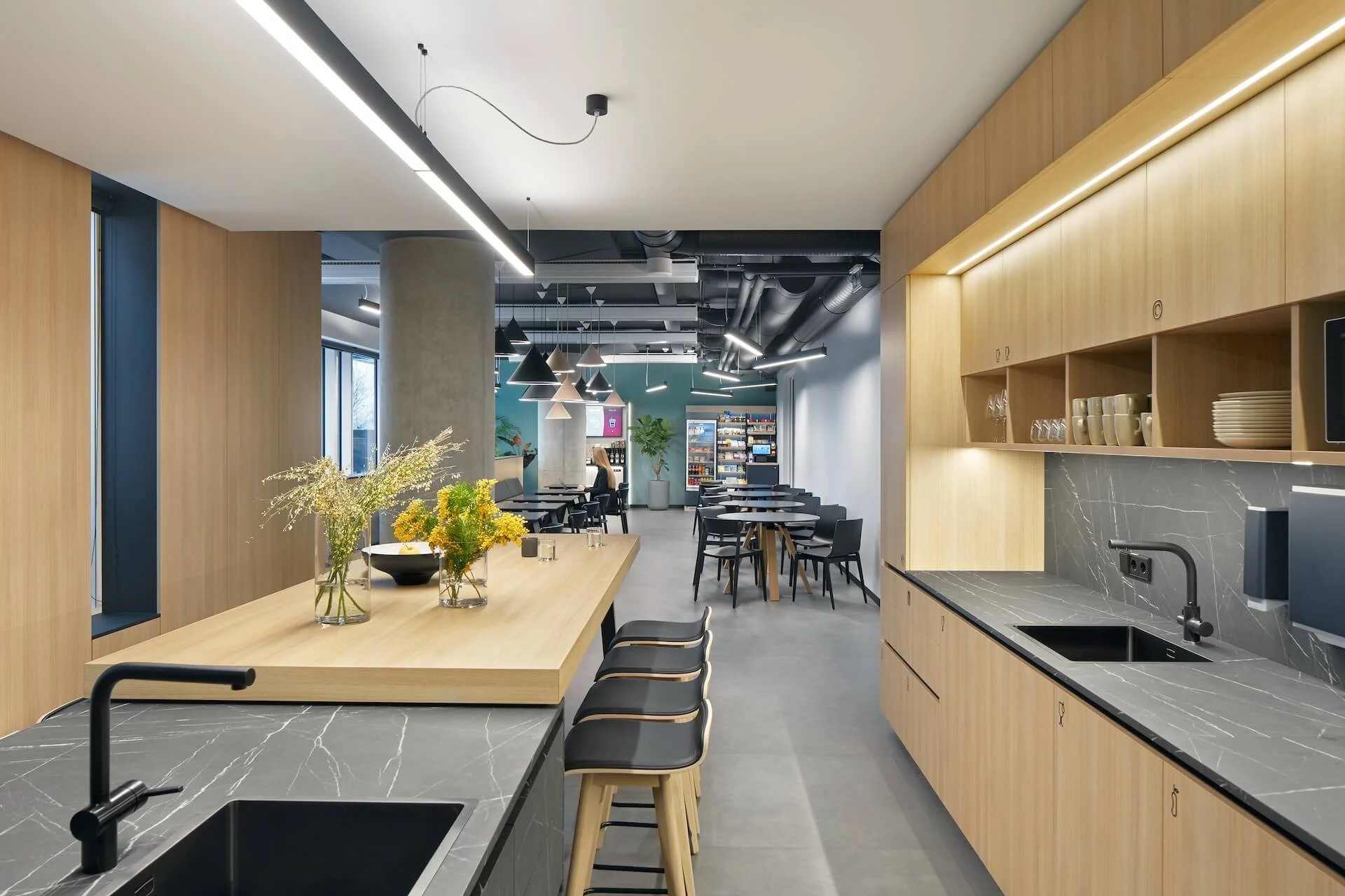 Verde-web-services-kitchen-2.jpg